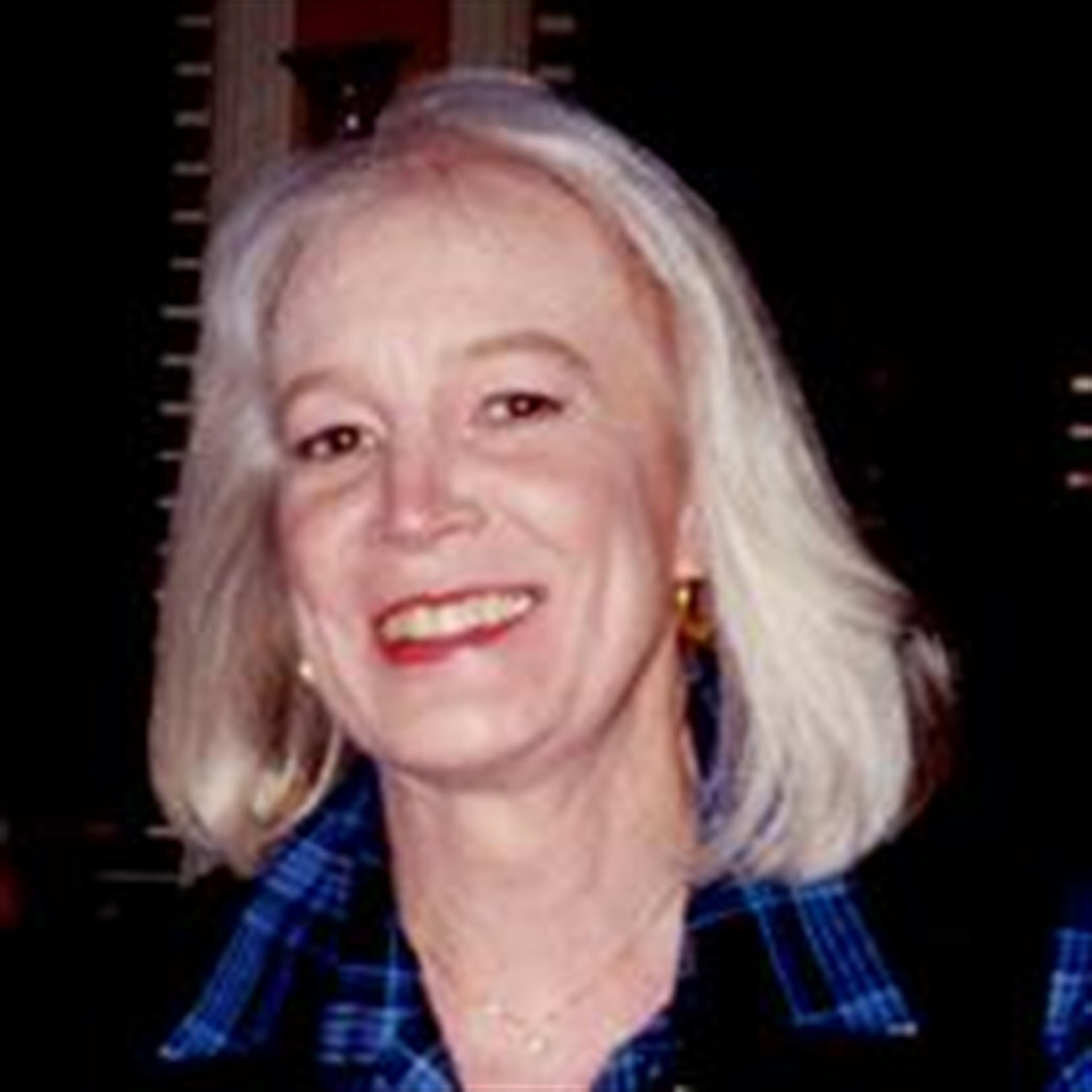 Joyce Johnson Luna
