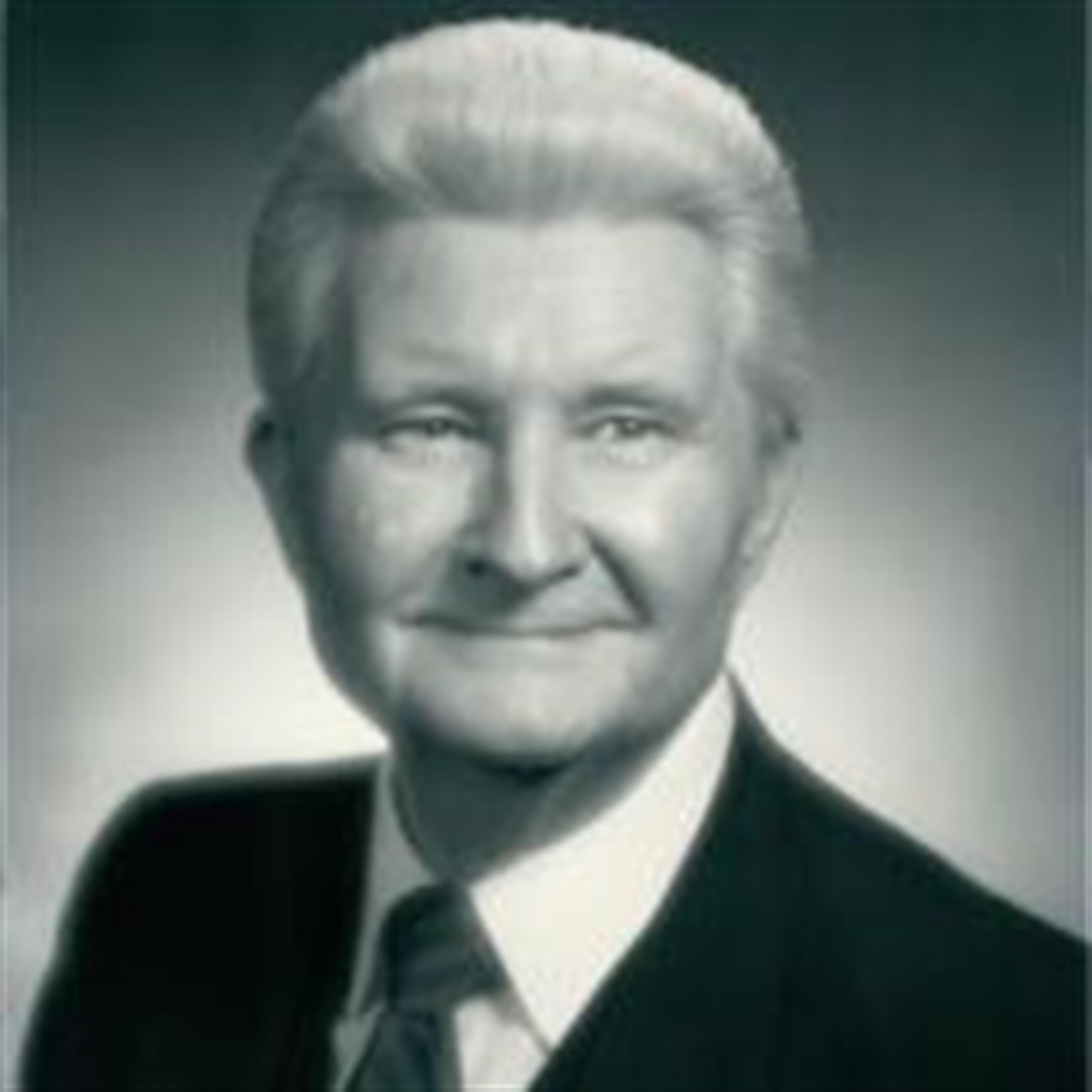 Charles E Stewart