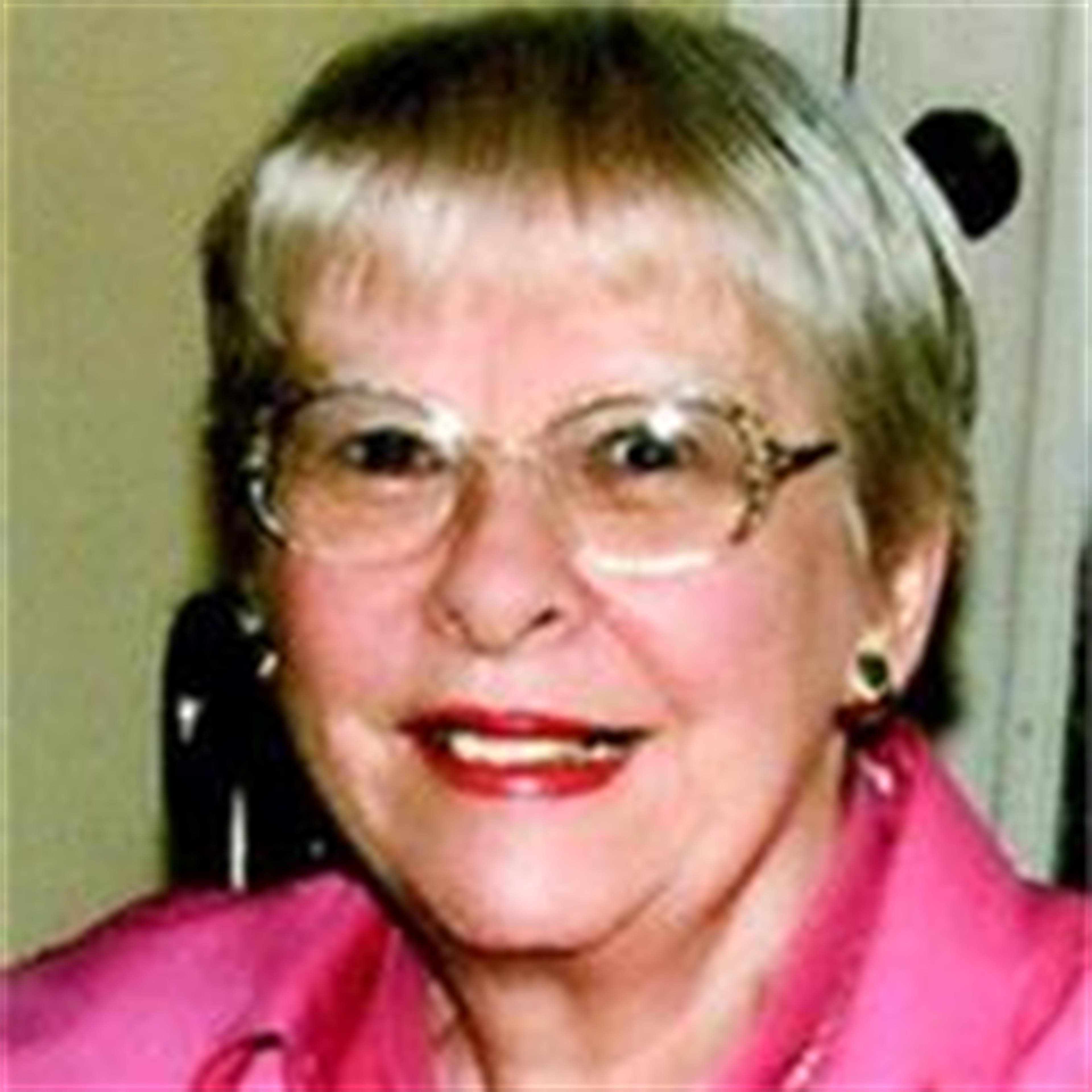 Betty Momberg's obituary picture