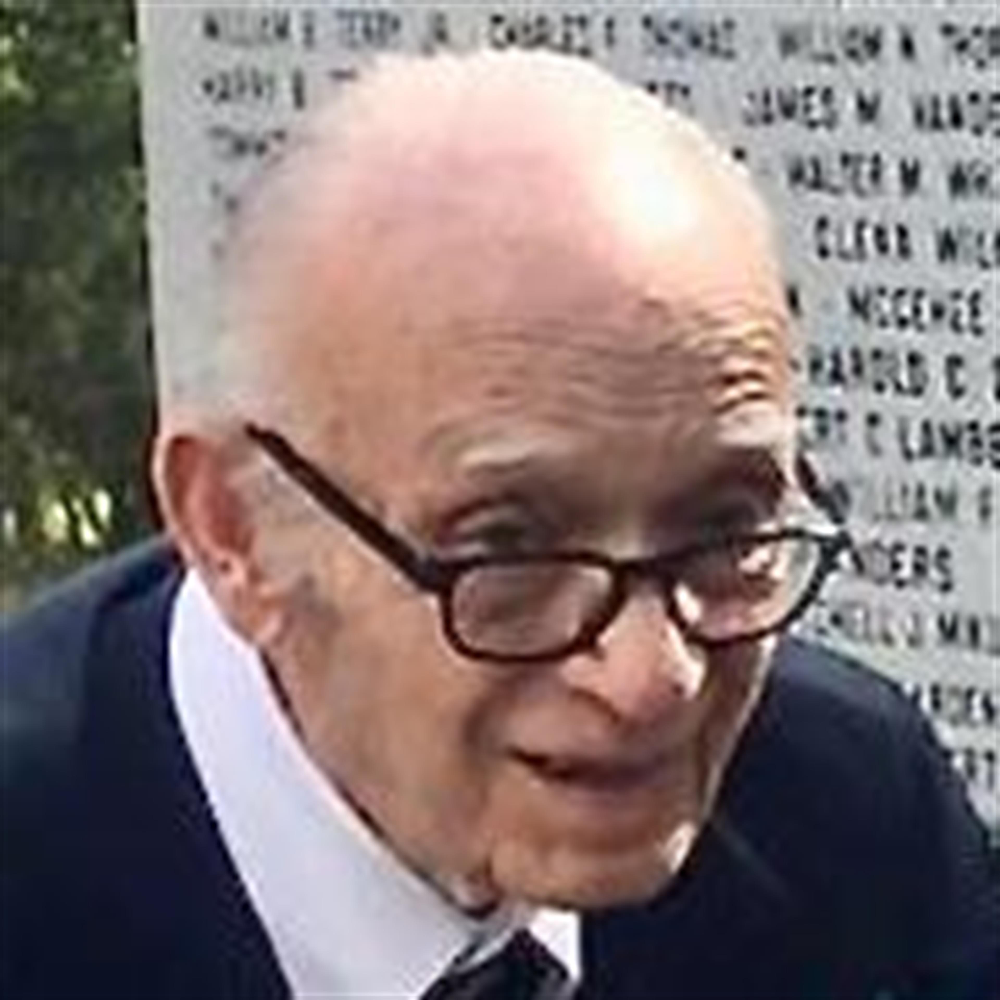 Lansing Stephen Thorne