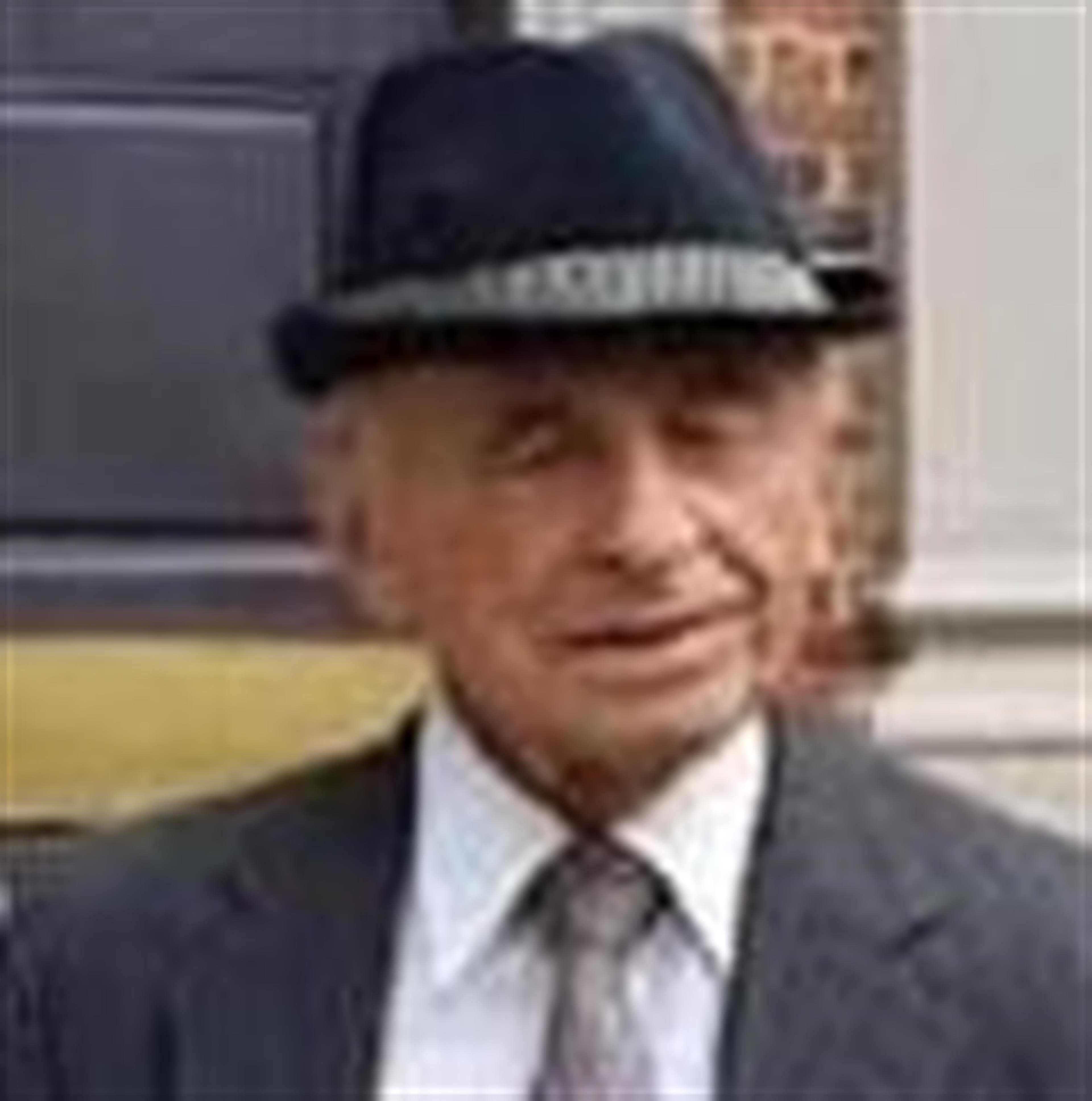 MORRIS GARNEK