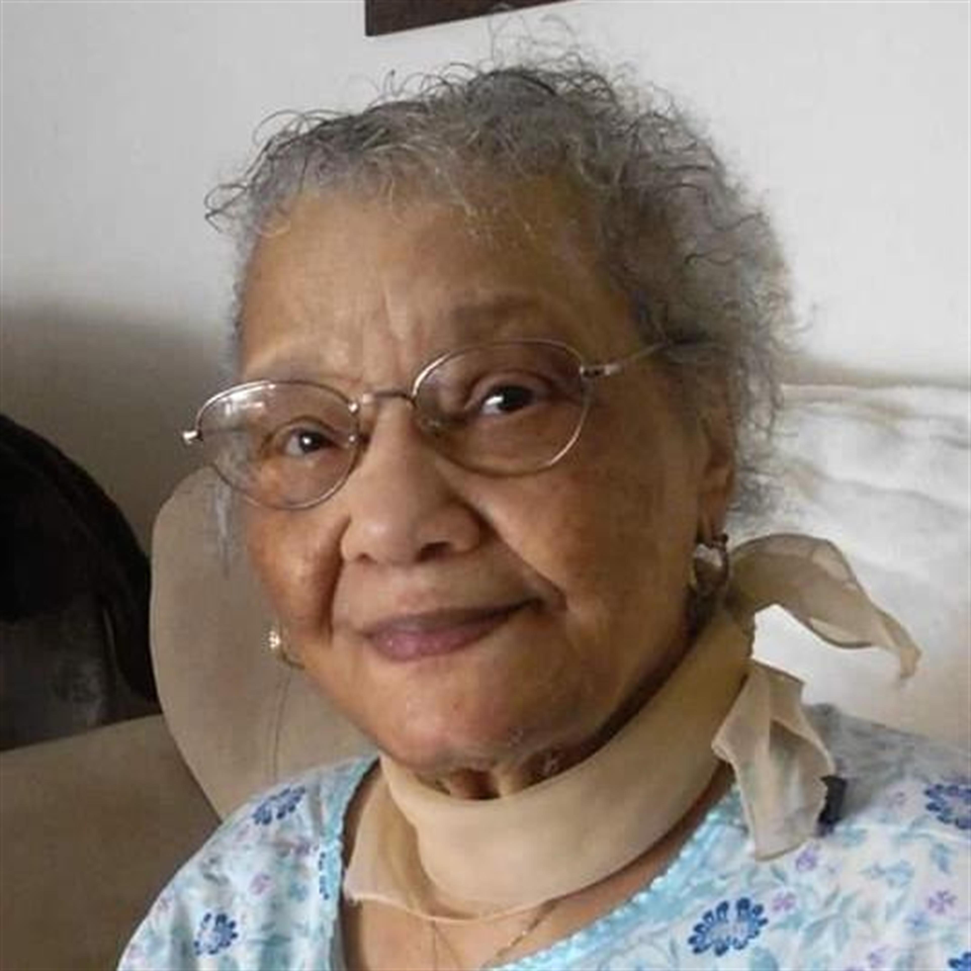 Mary E.  Fuller's obituary picture