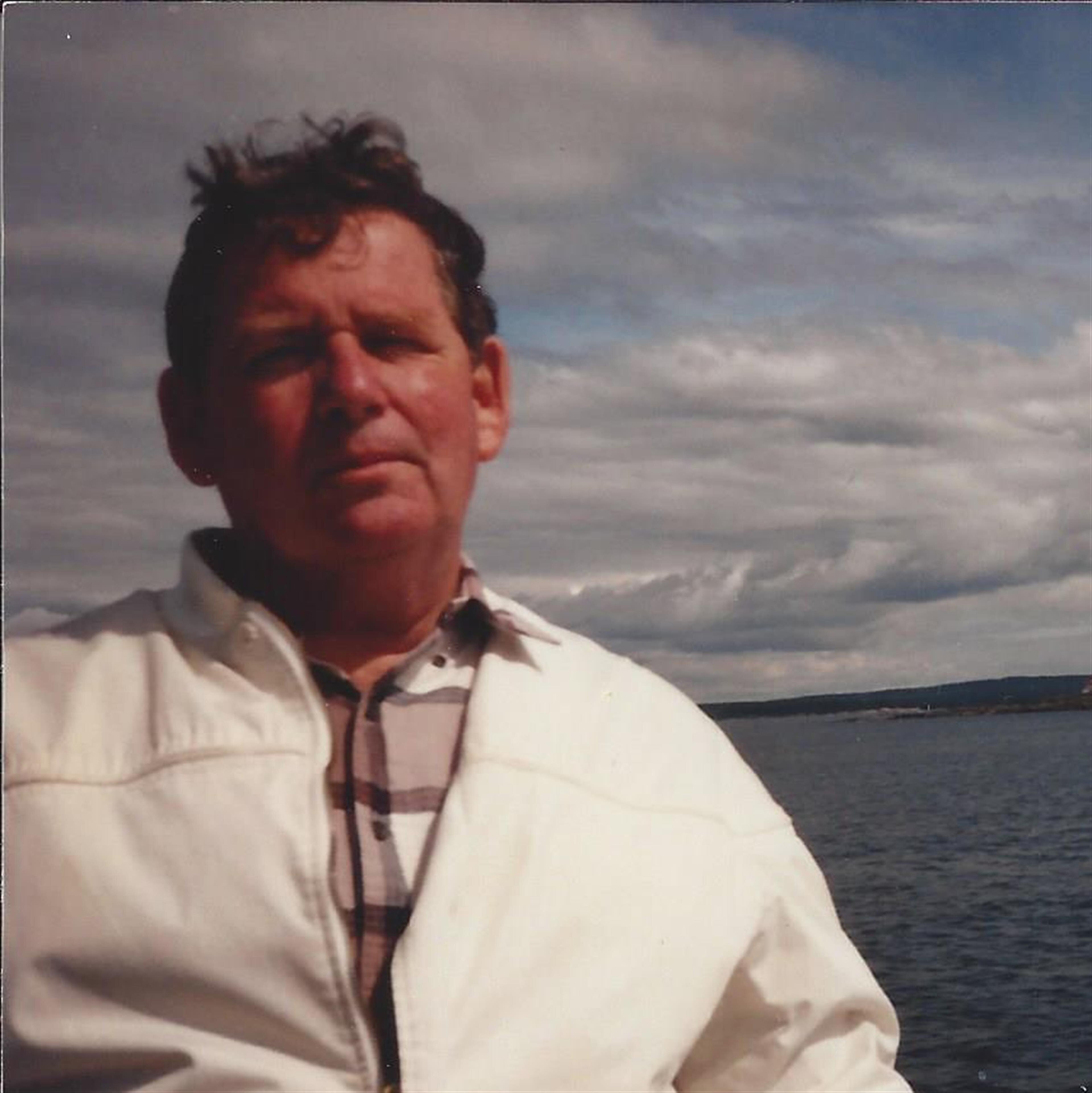 Donald E. Bryan (Seymour)