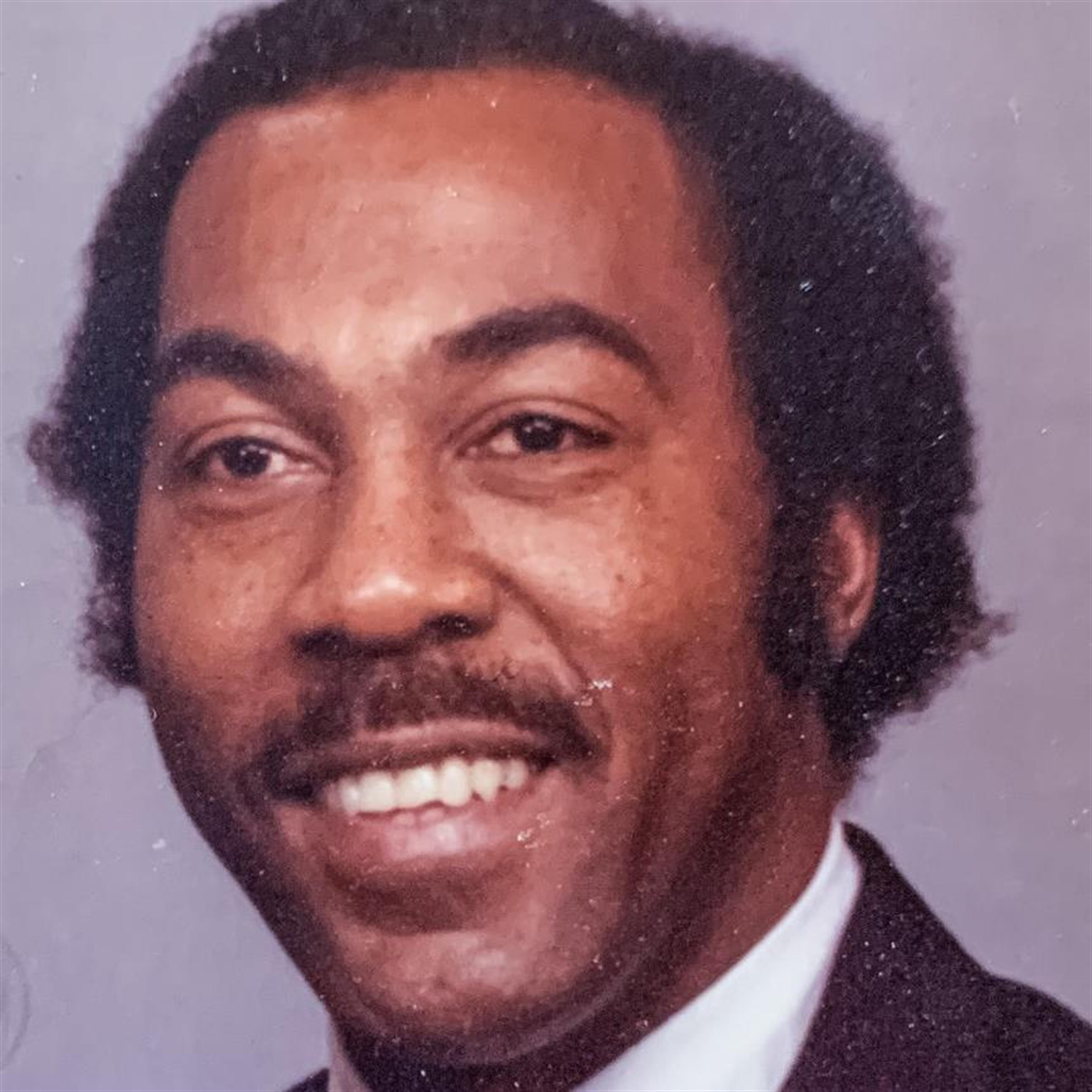 Jimmy  Earl  Ross 