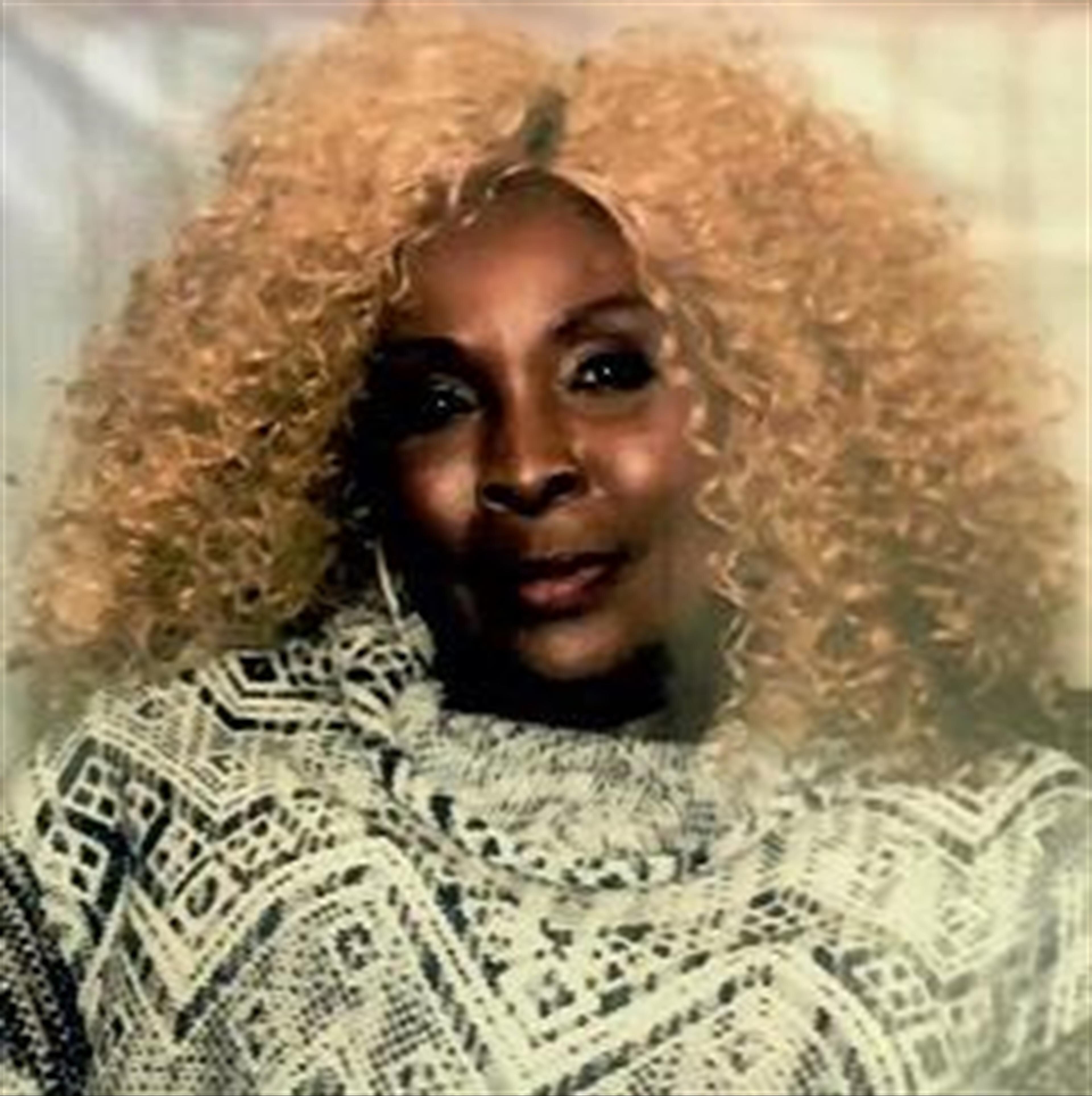 MS.  MARGAREE HAMPTON