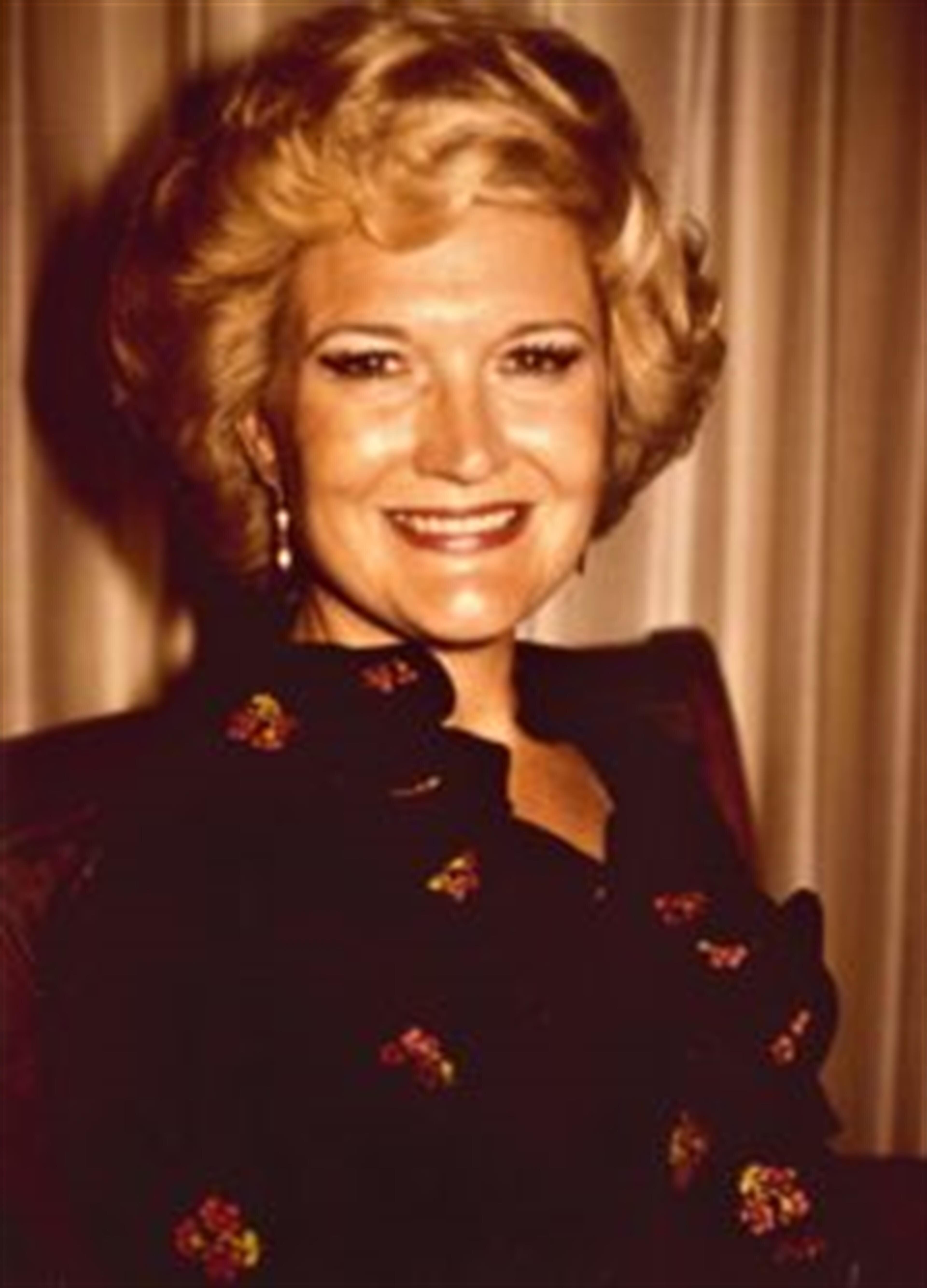 Gloria "Joyce" Hamilton