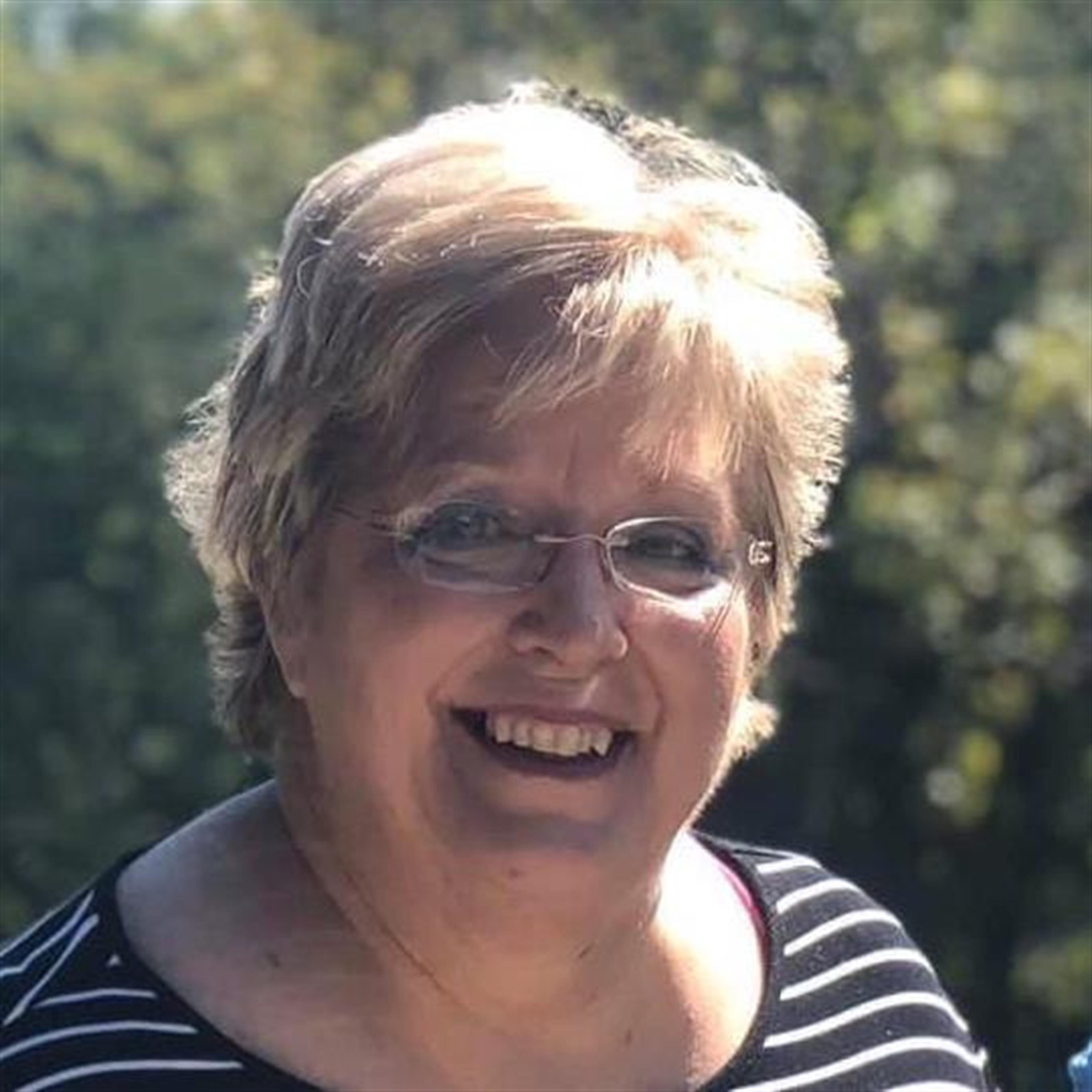 Annettia Jean "Nettie" Closs