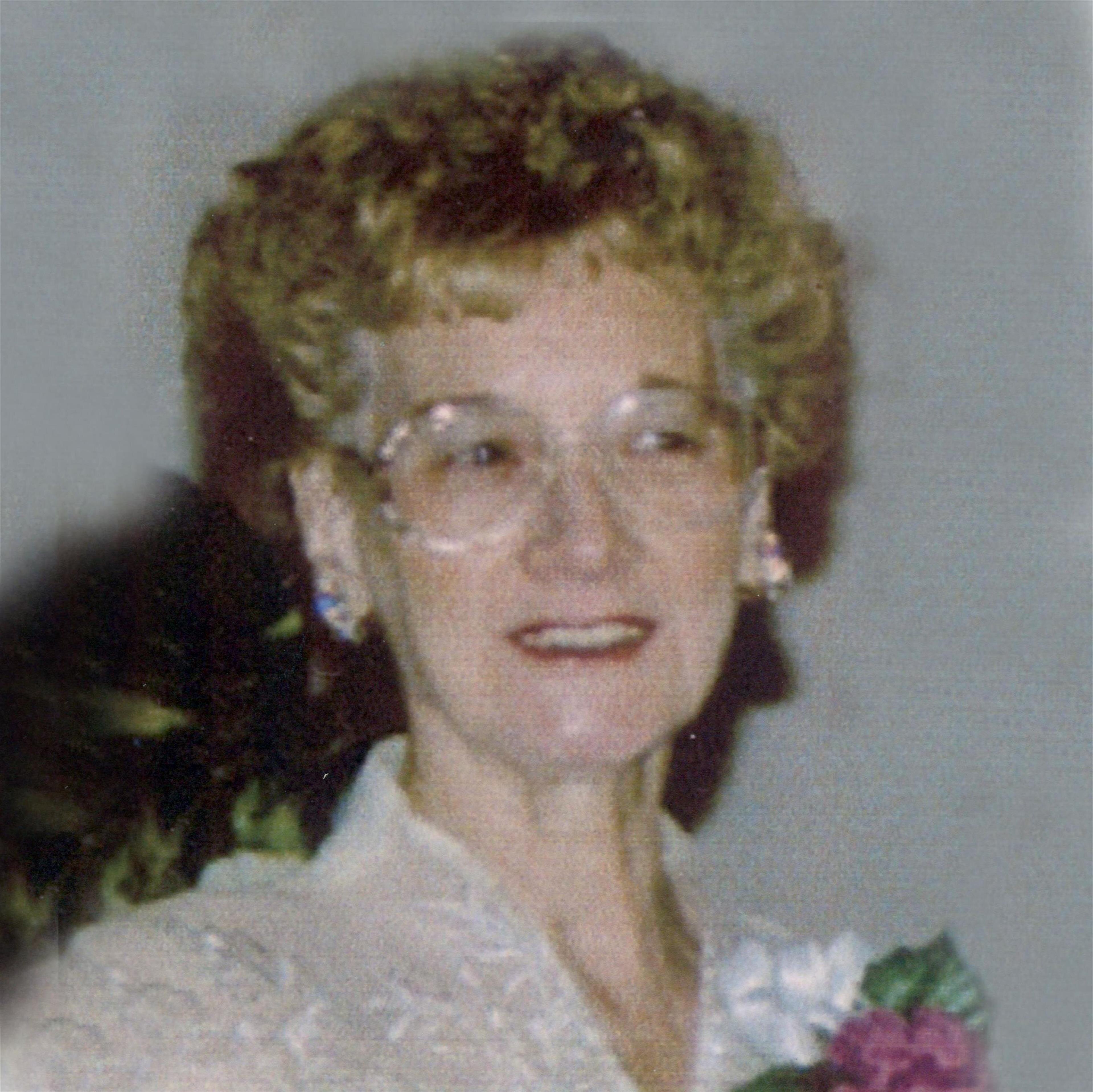 Louise Emelia Akers