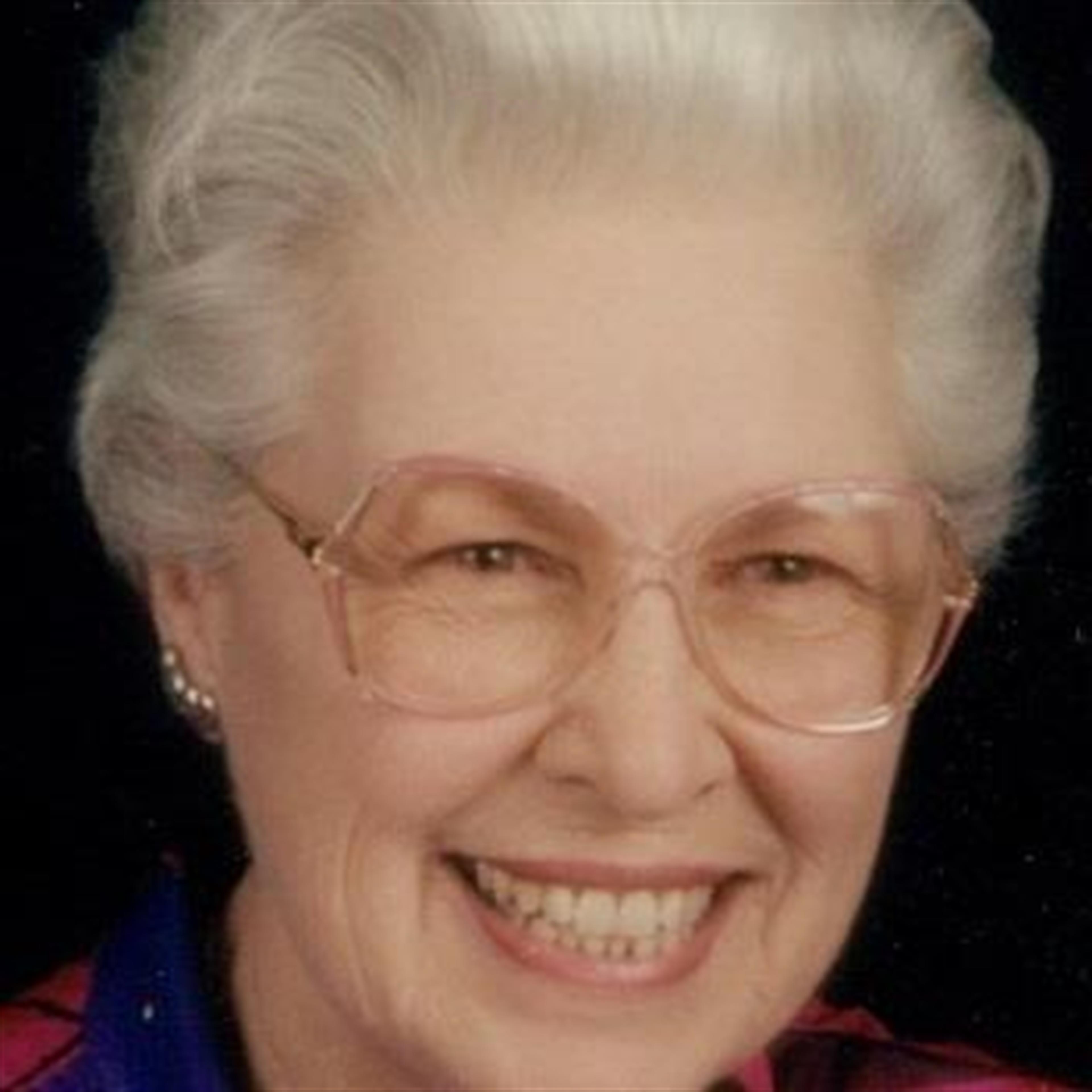Clara Bell Reynolds' obituary picture