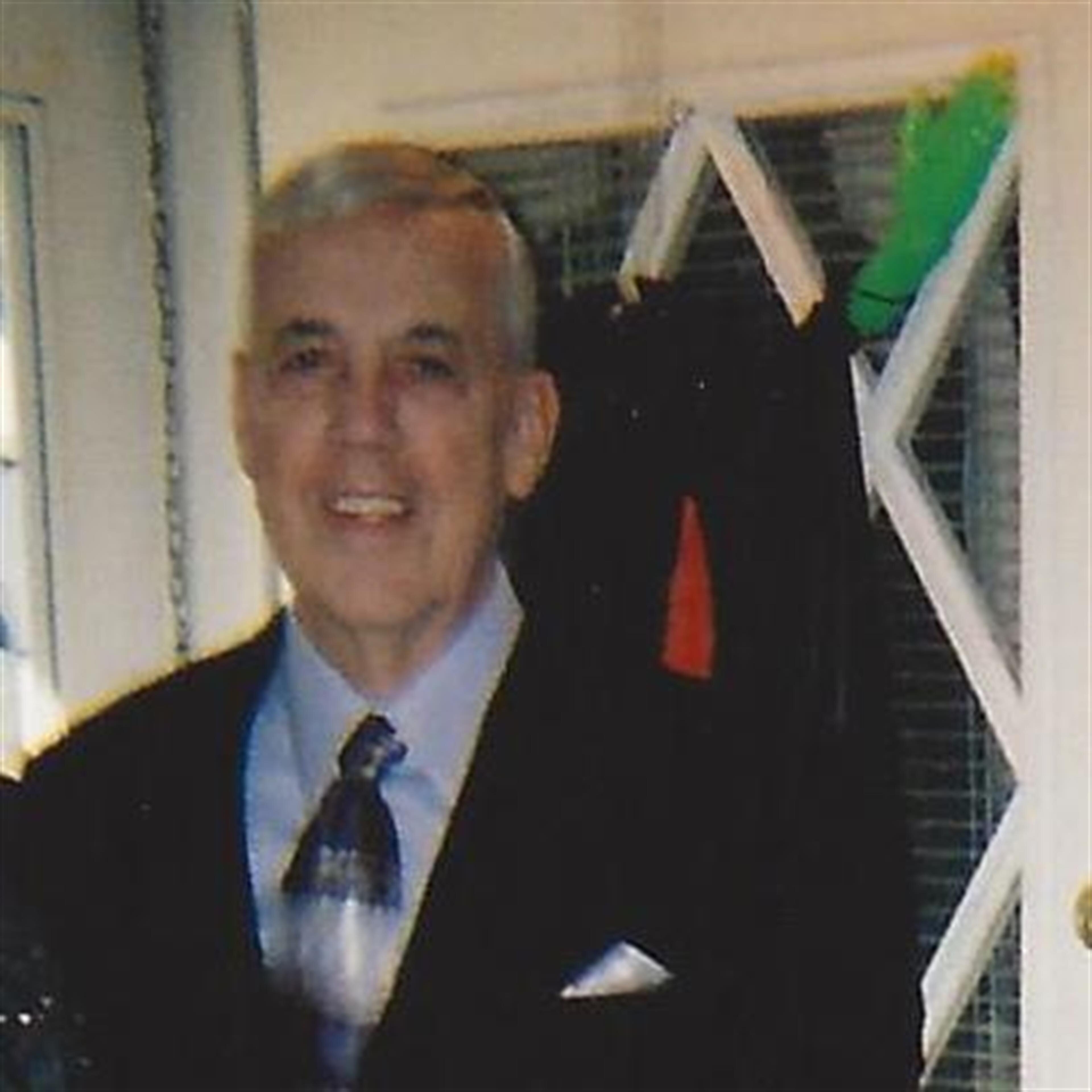 Richard  J Doucette