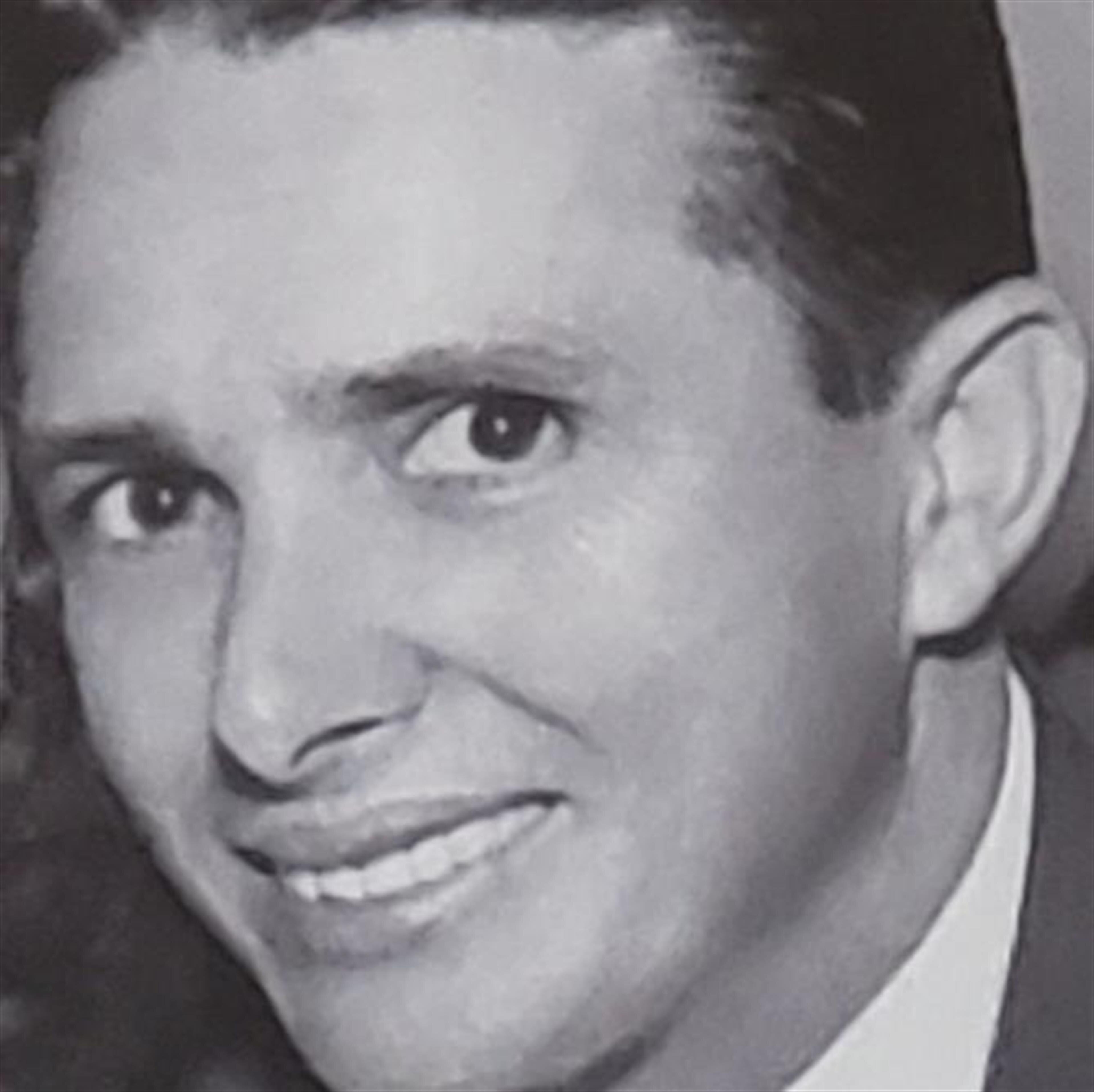 Alfredo Alvarez