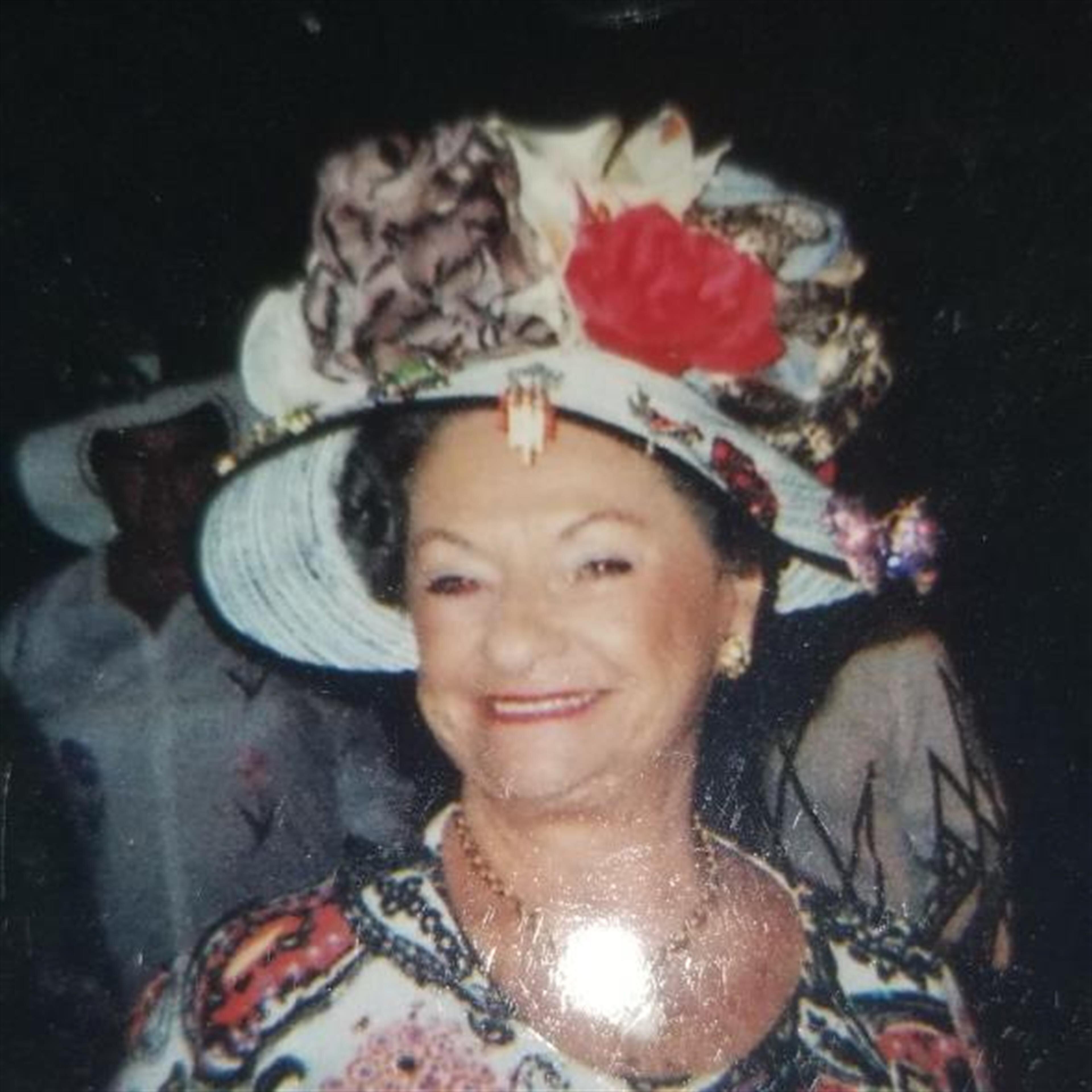 Shirley B Dix