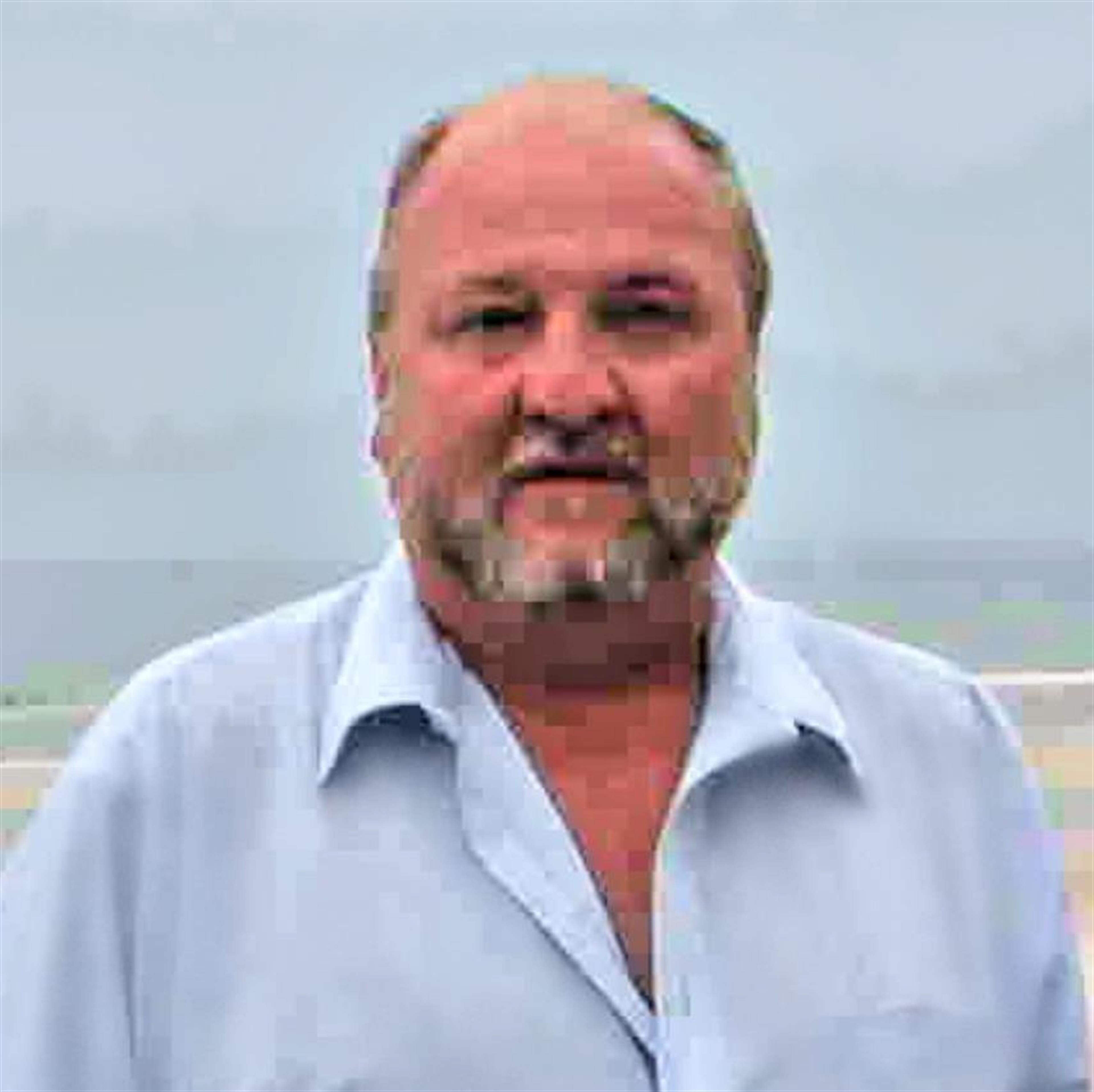Mr.  Raymond Norman  Mraz Sr.