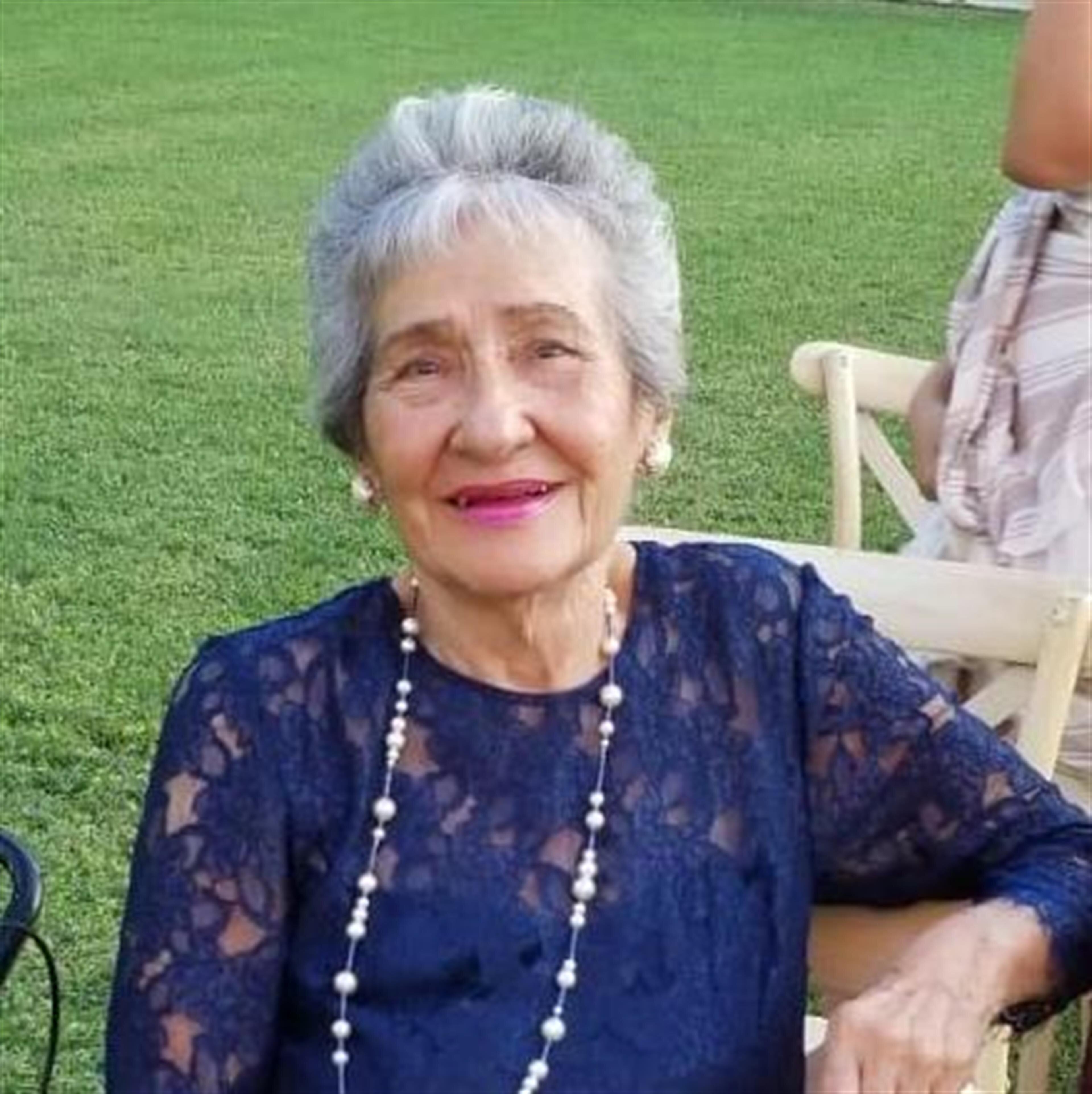 Mirtha Hernandez