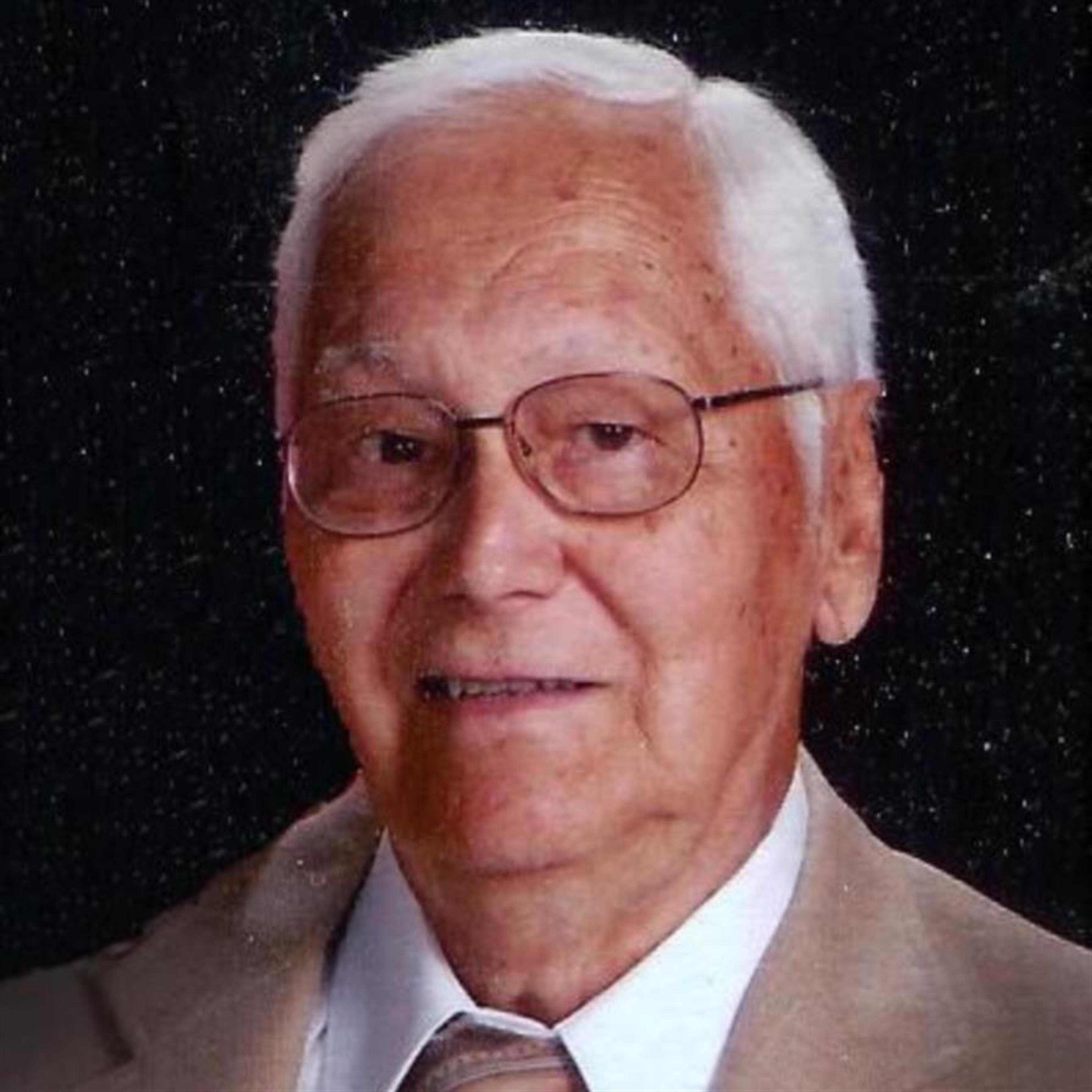 Robert  Francis Averwater Sr