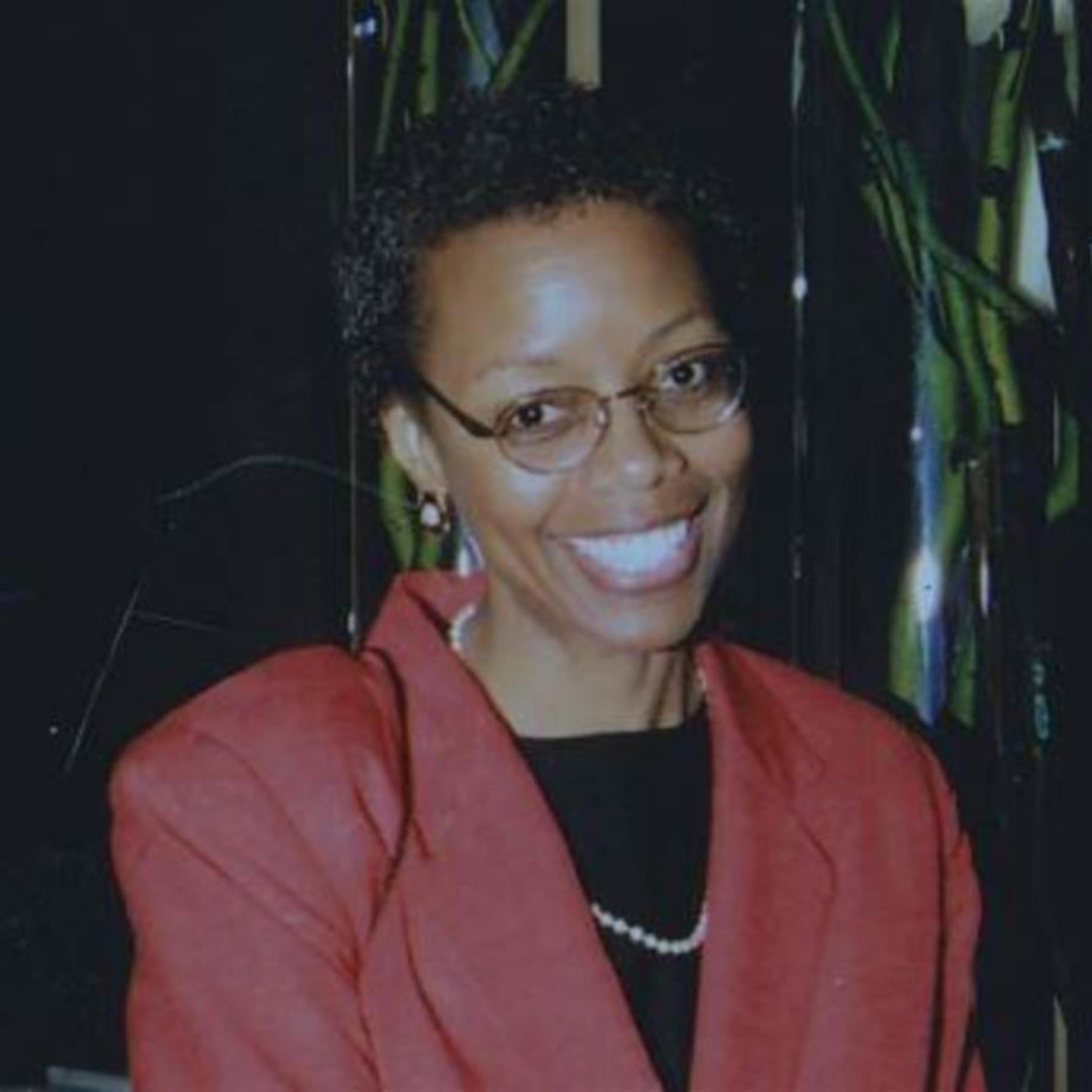 Gwenndolyn White