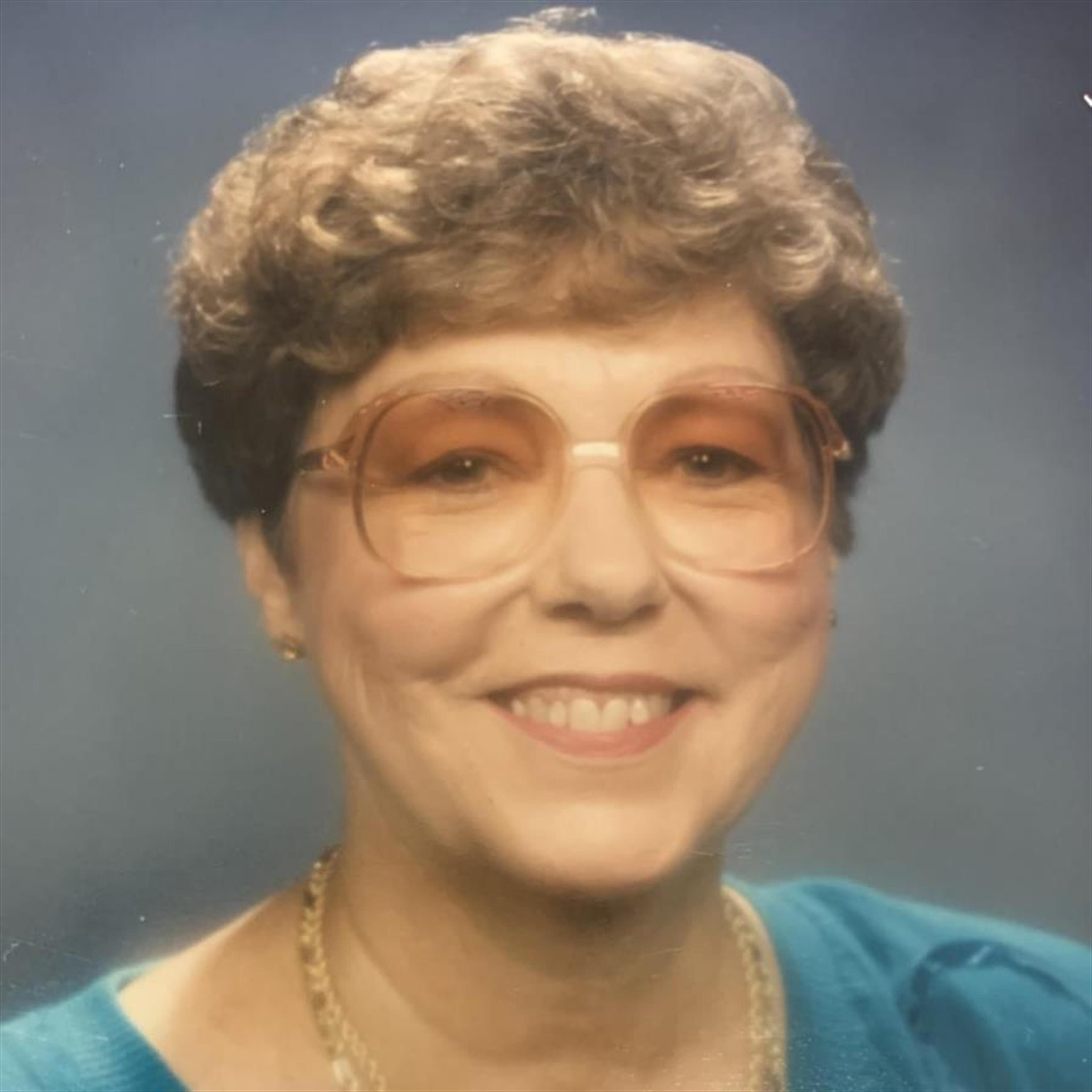 Lynne Rider Paresa