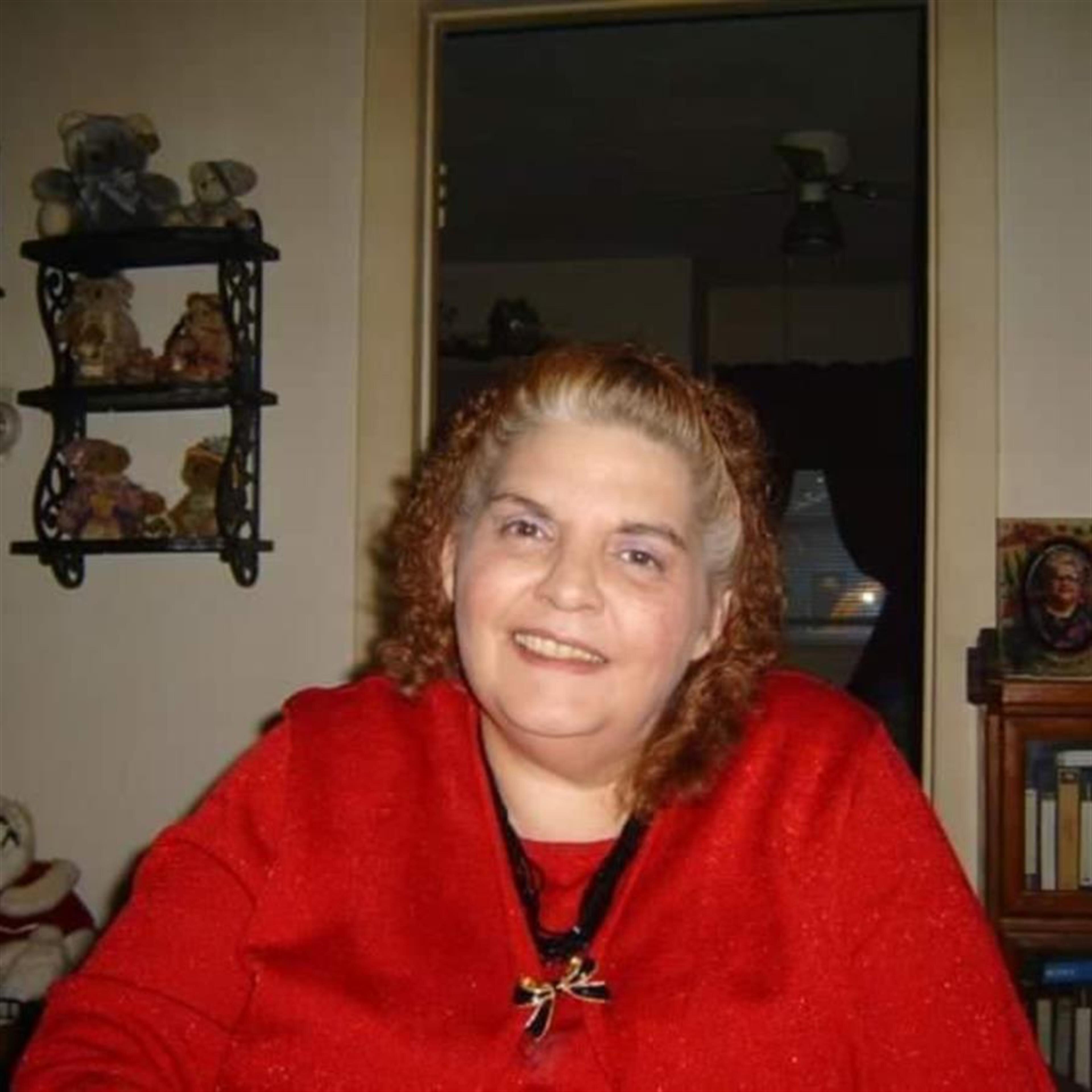 Earline  Lee Holmes