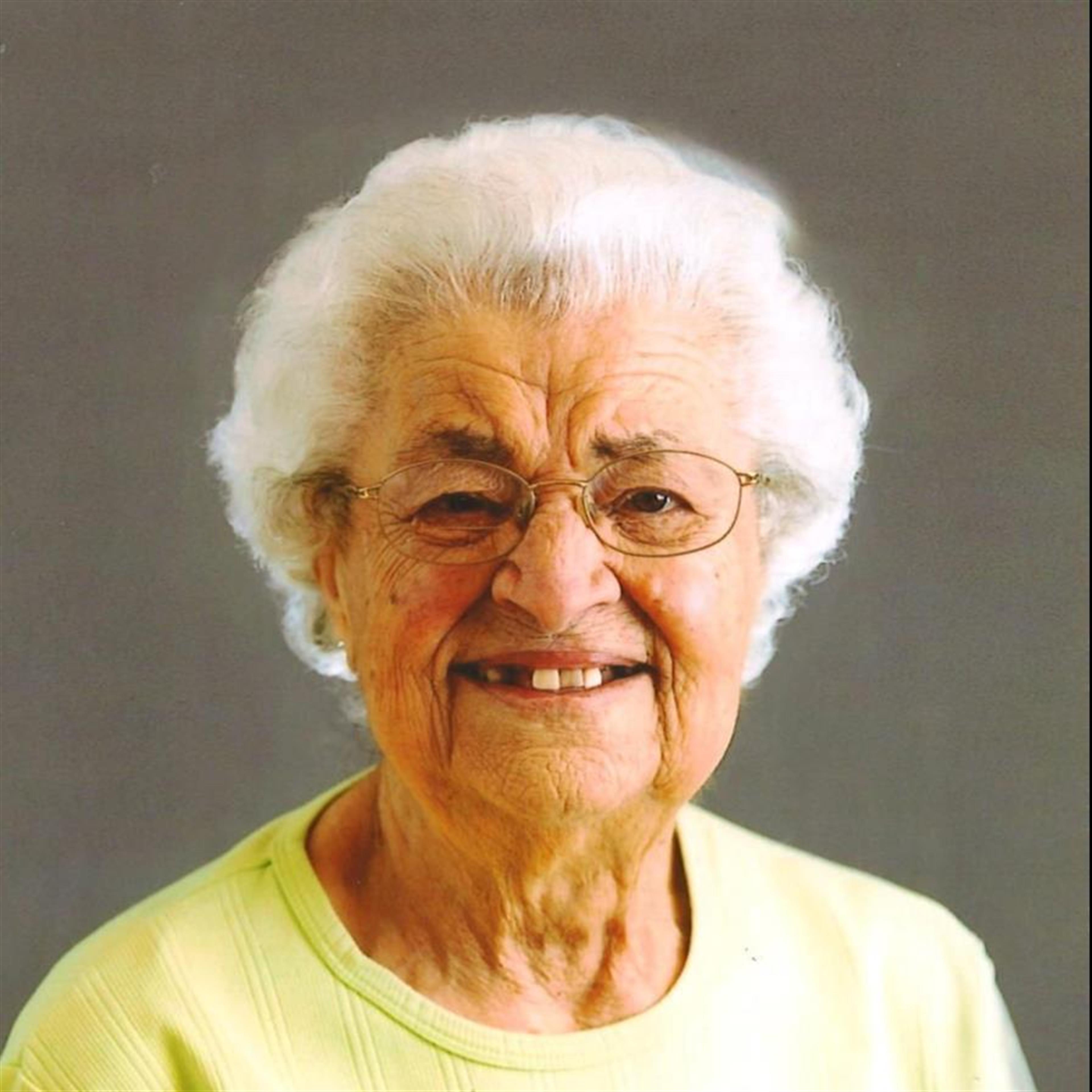 Arlene B. Huwer's obituary picture
