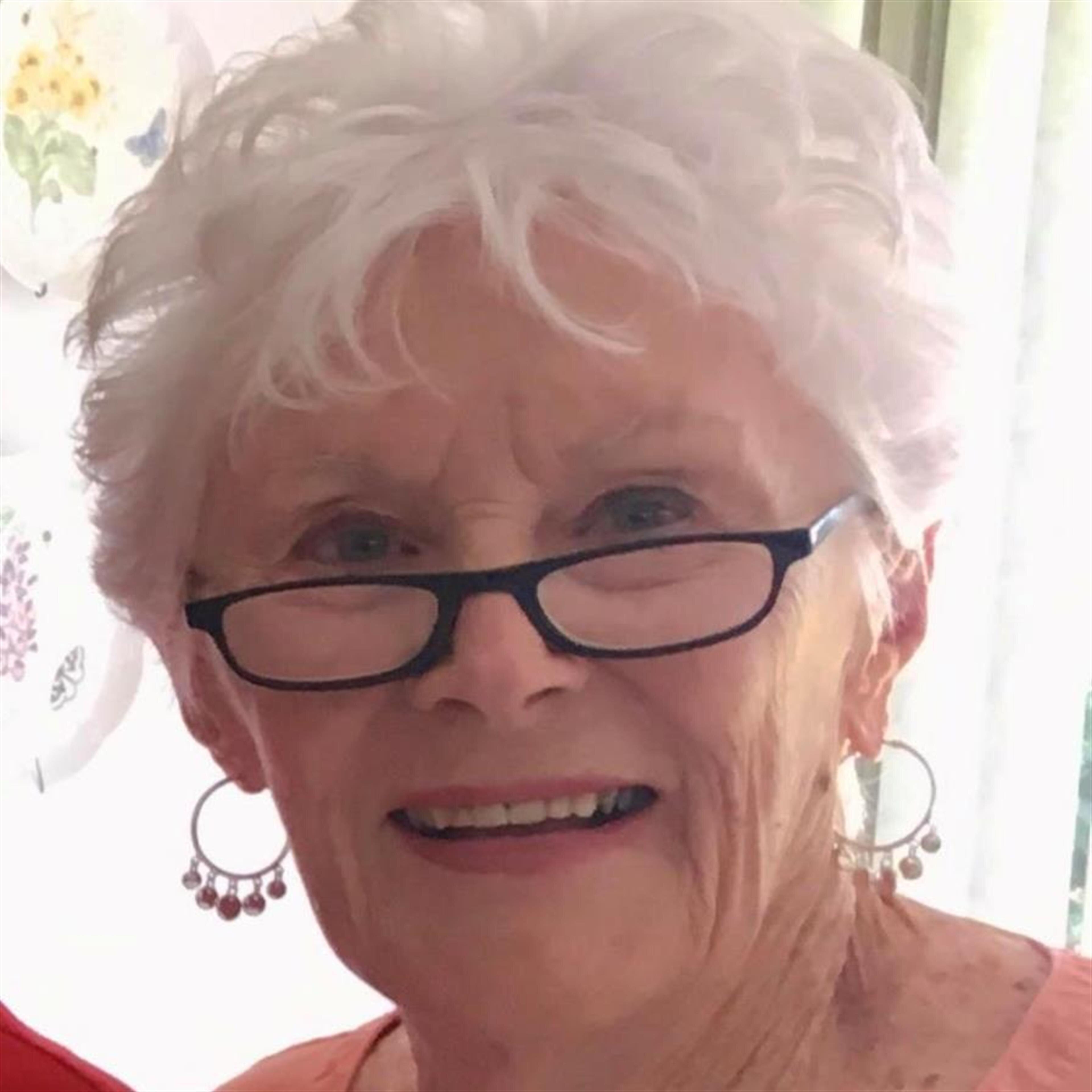 Jeanne P Lowe