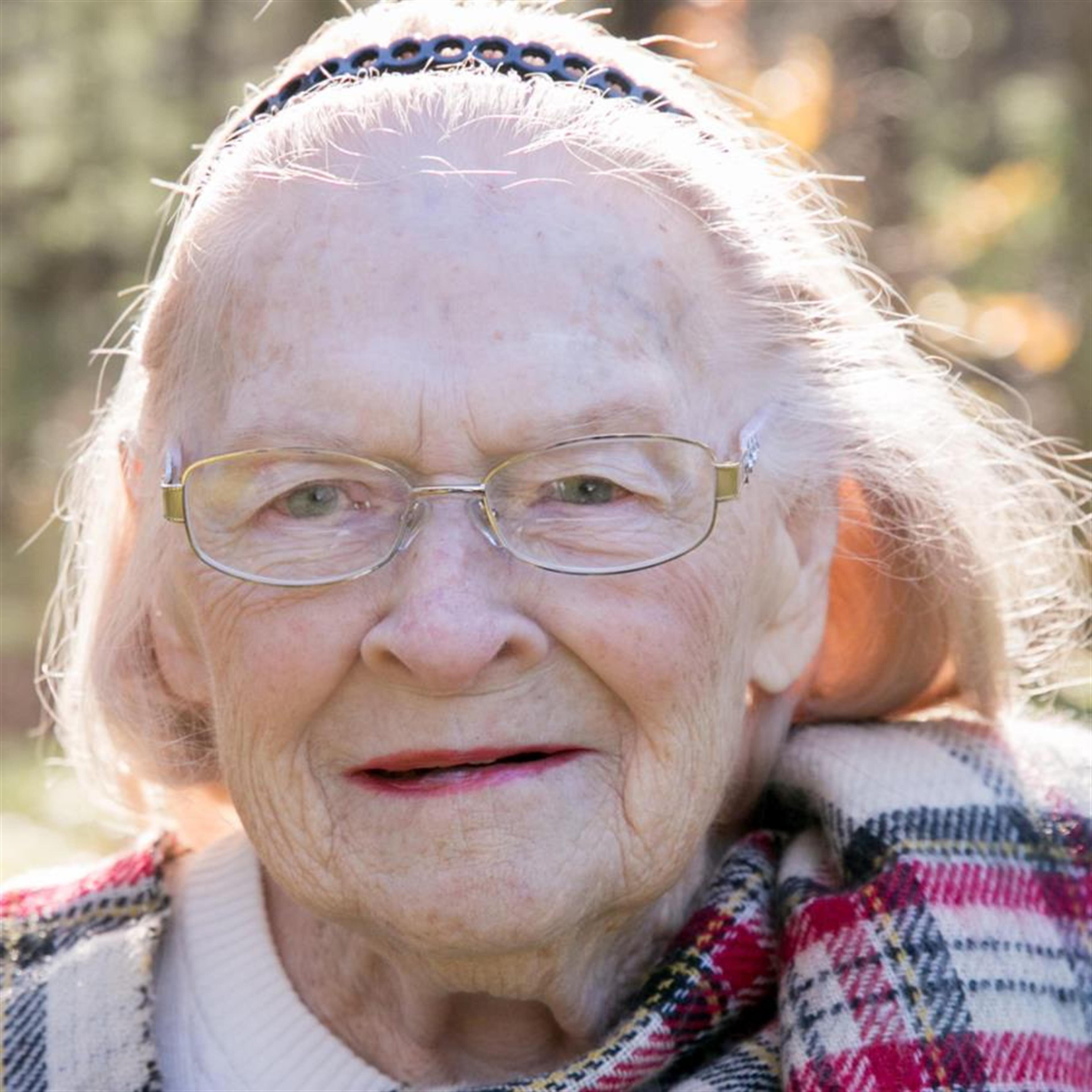 Mrs.  Anita  A.  Herpst