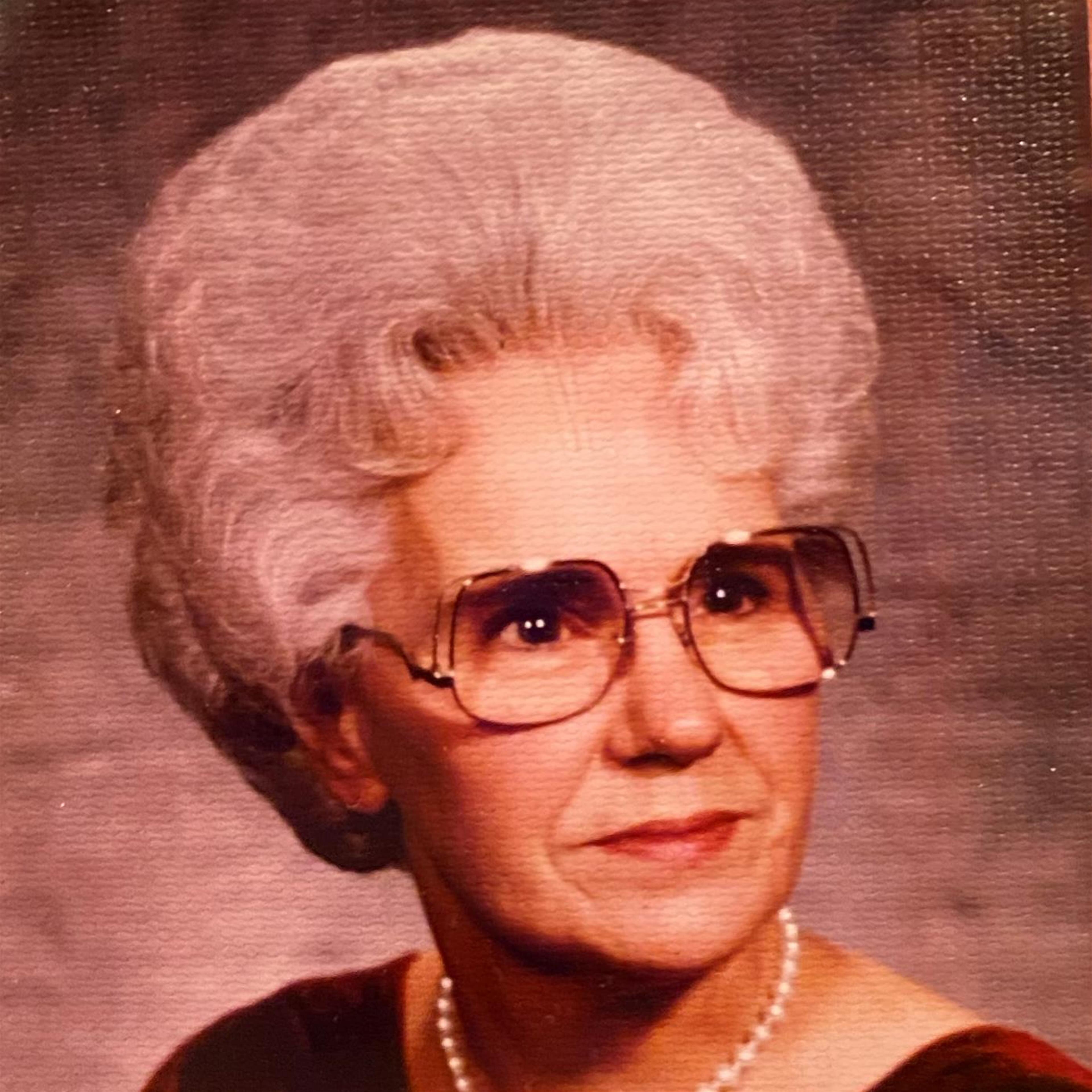 Mrs. Edna Boyte