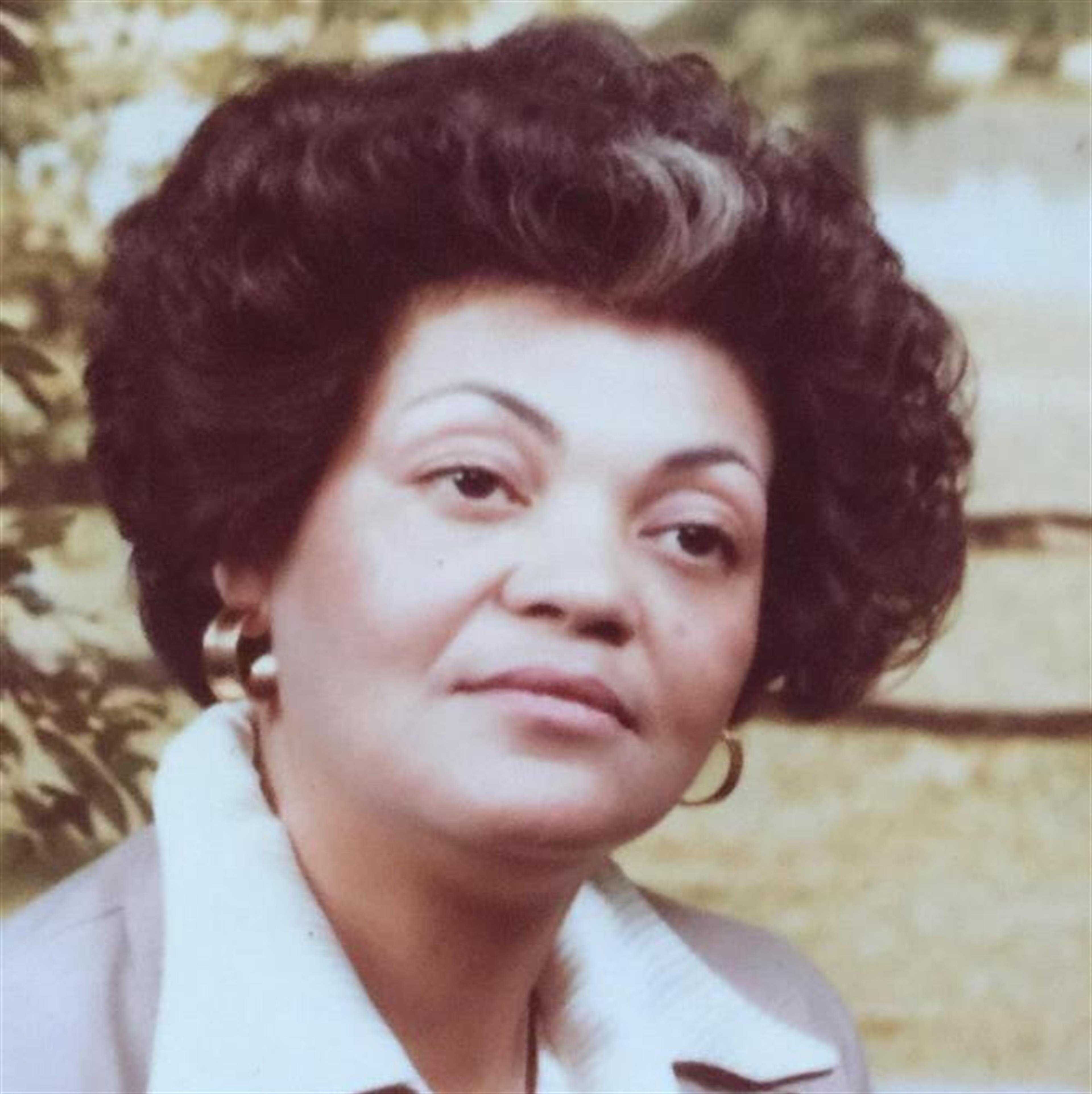 Rosye "Pat" Lewis