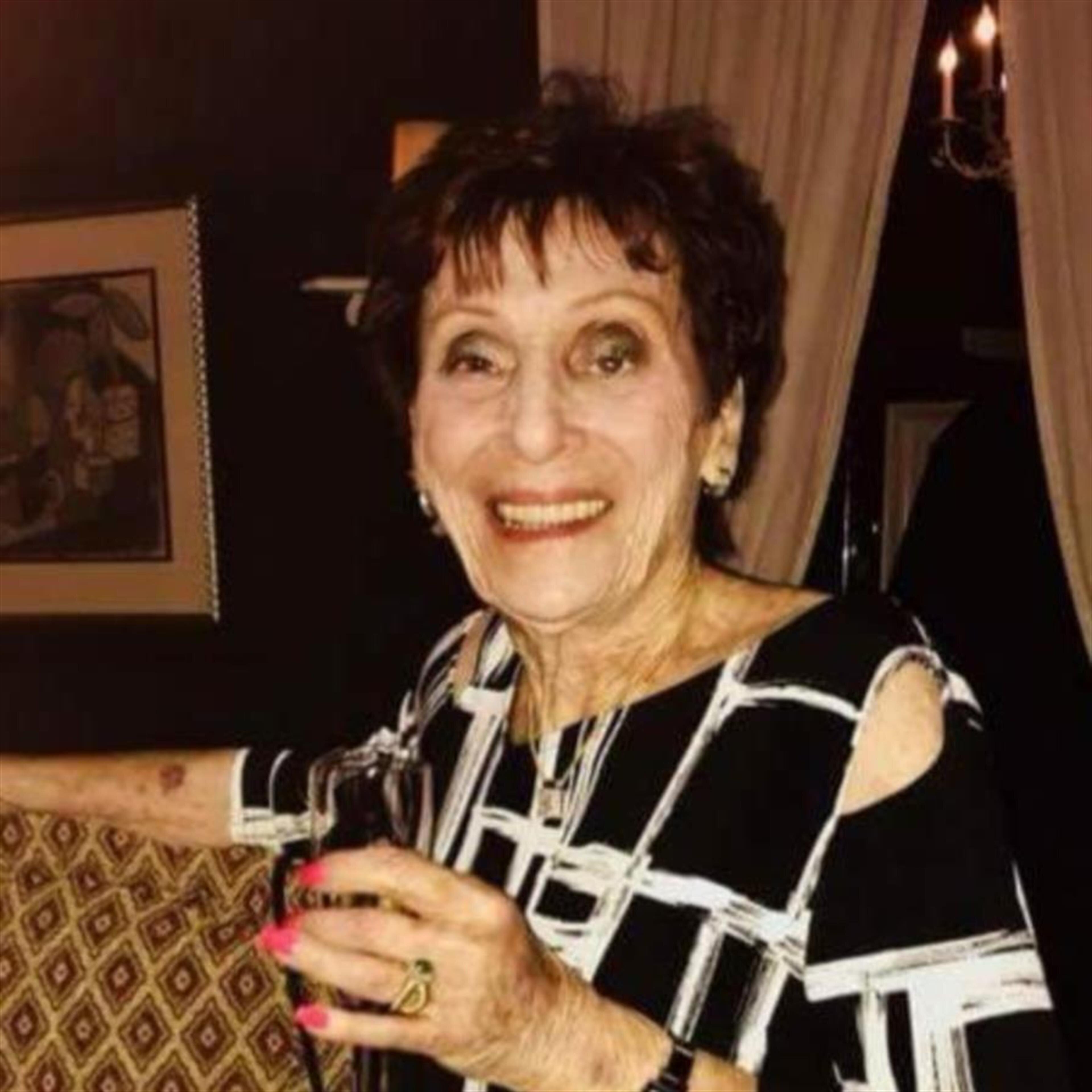 Rita Schiller