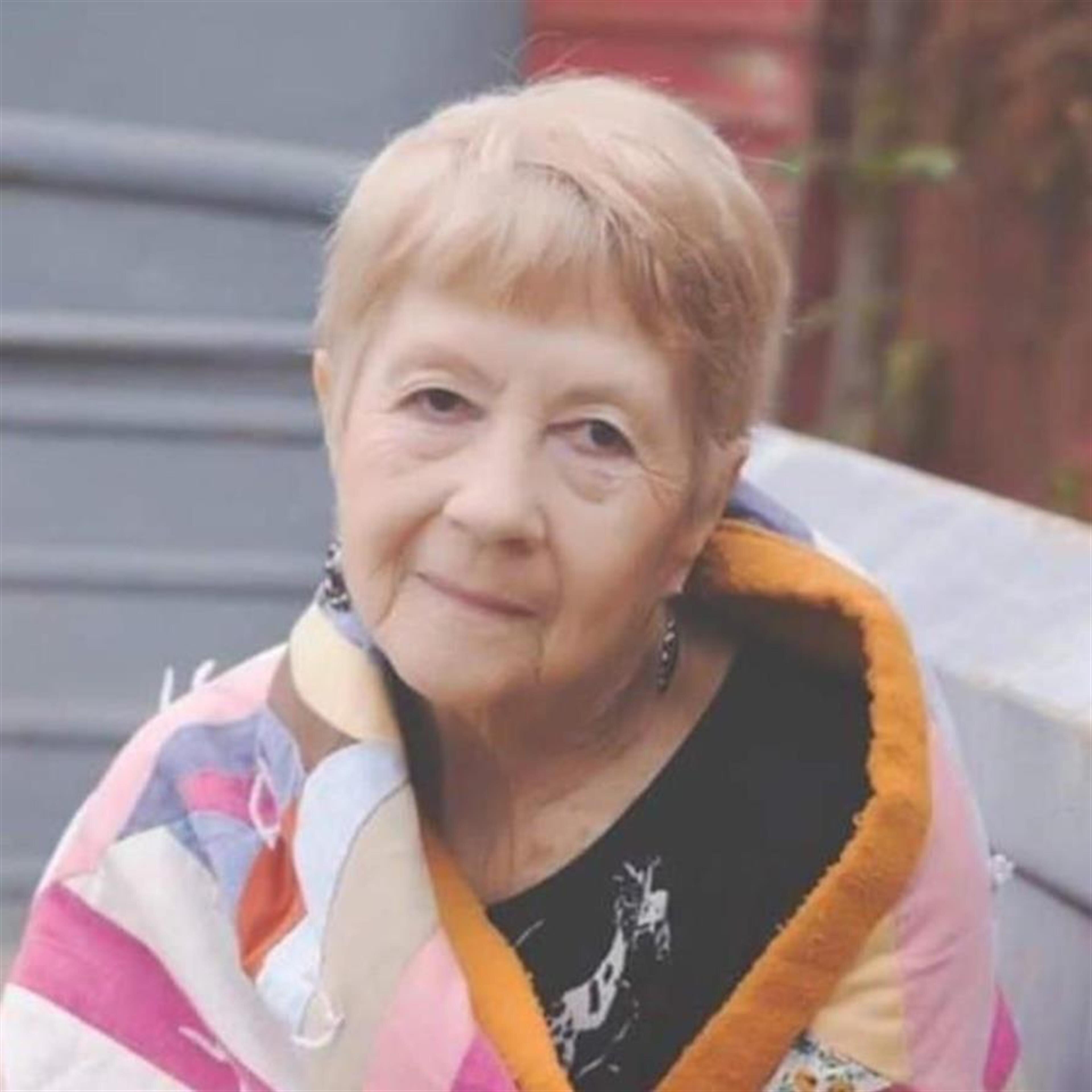 Betty Bauders
