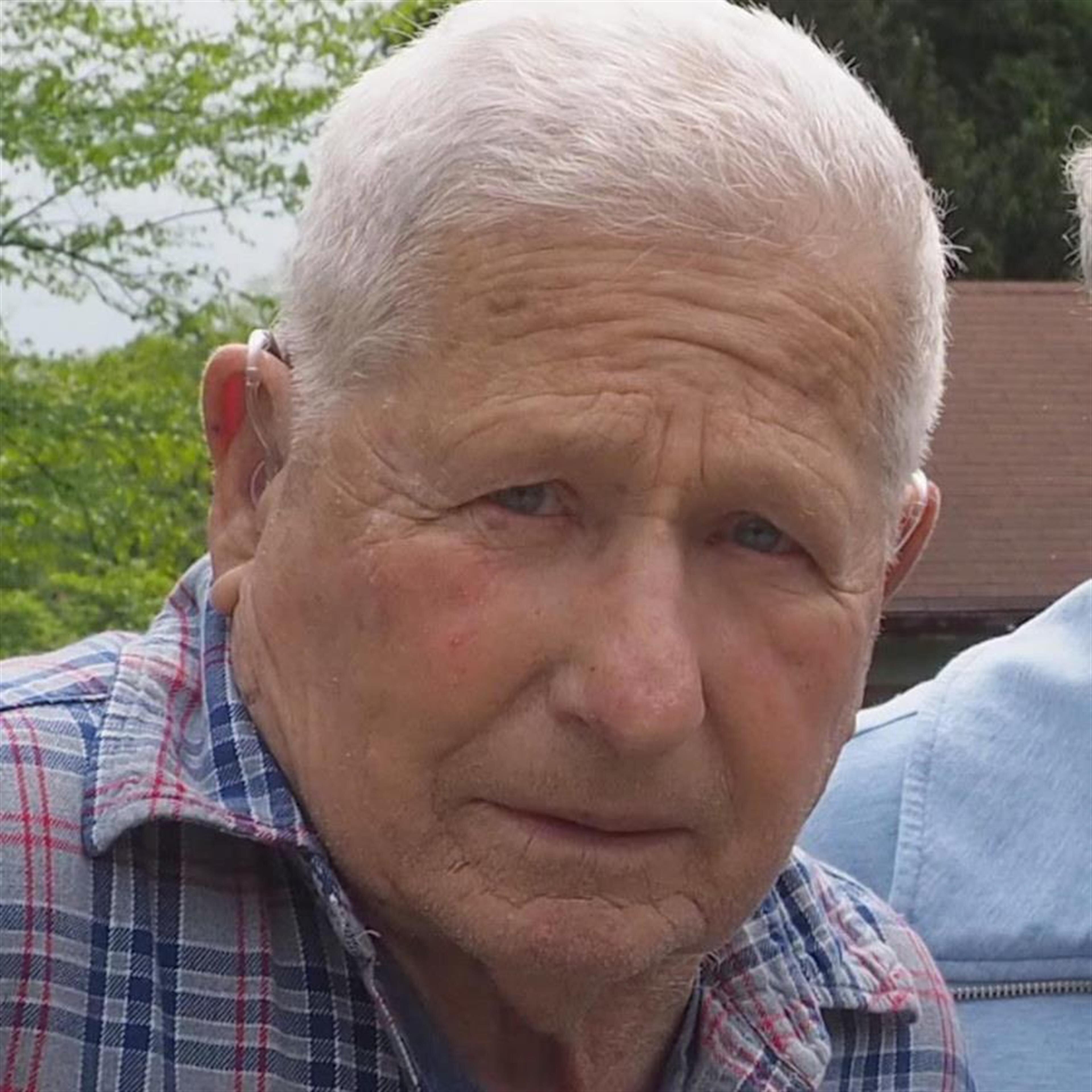 James "Jim" Zoltan Toth