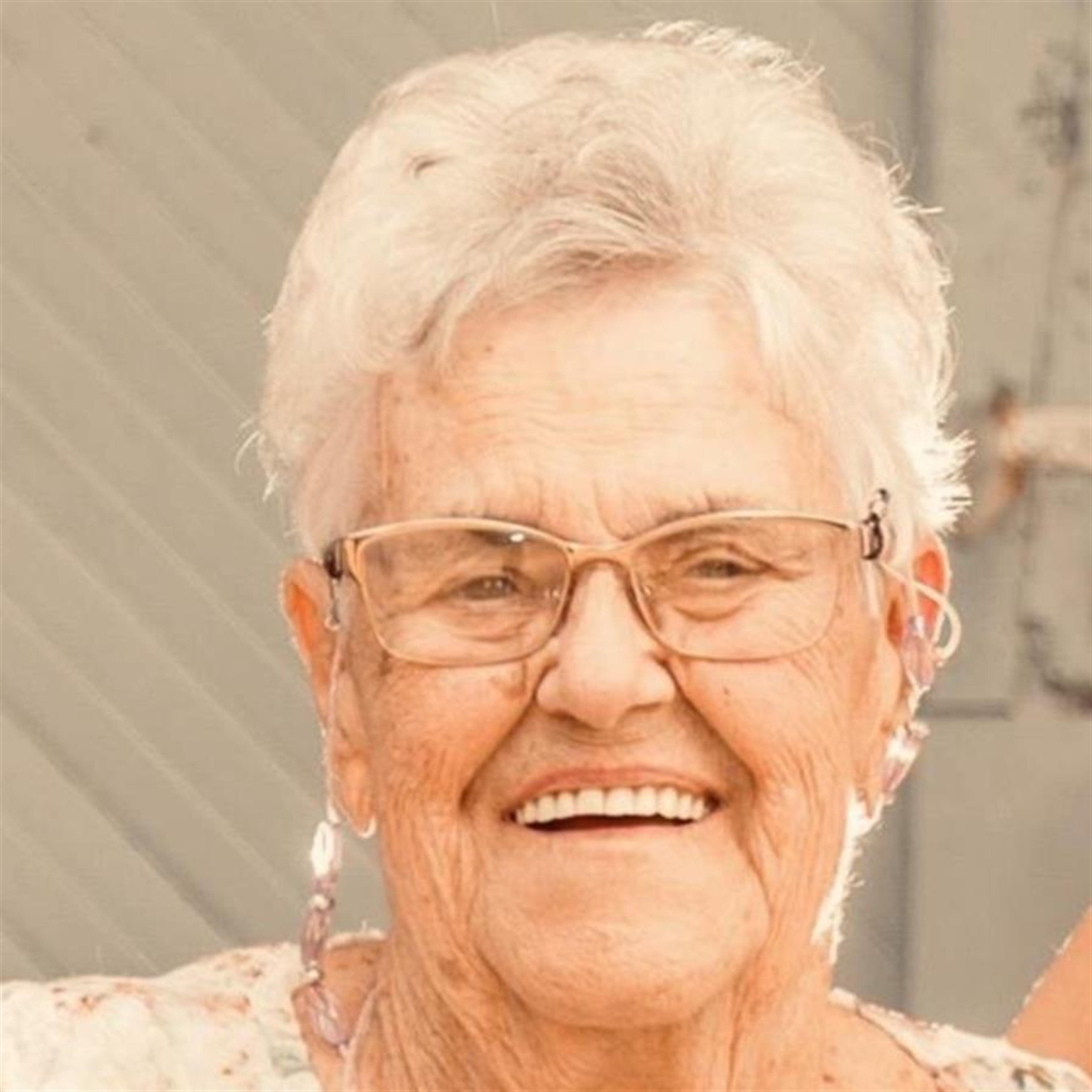 Dorothy  Jean Smith