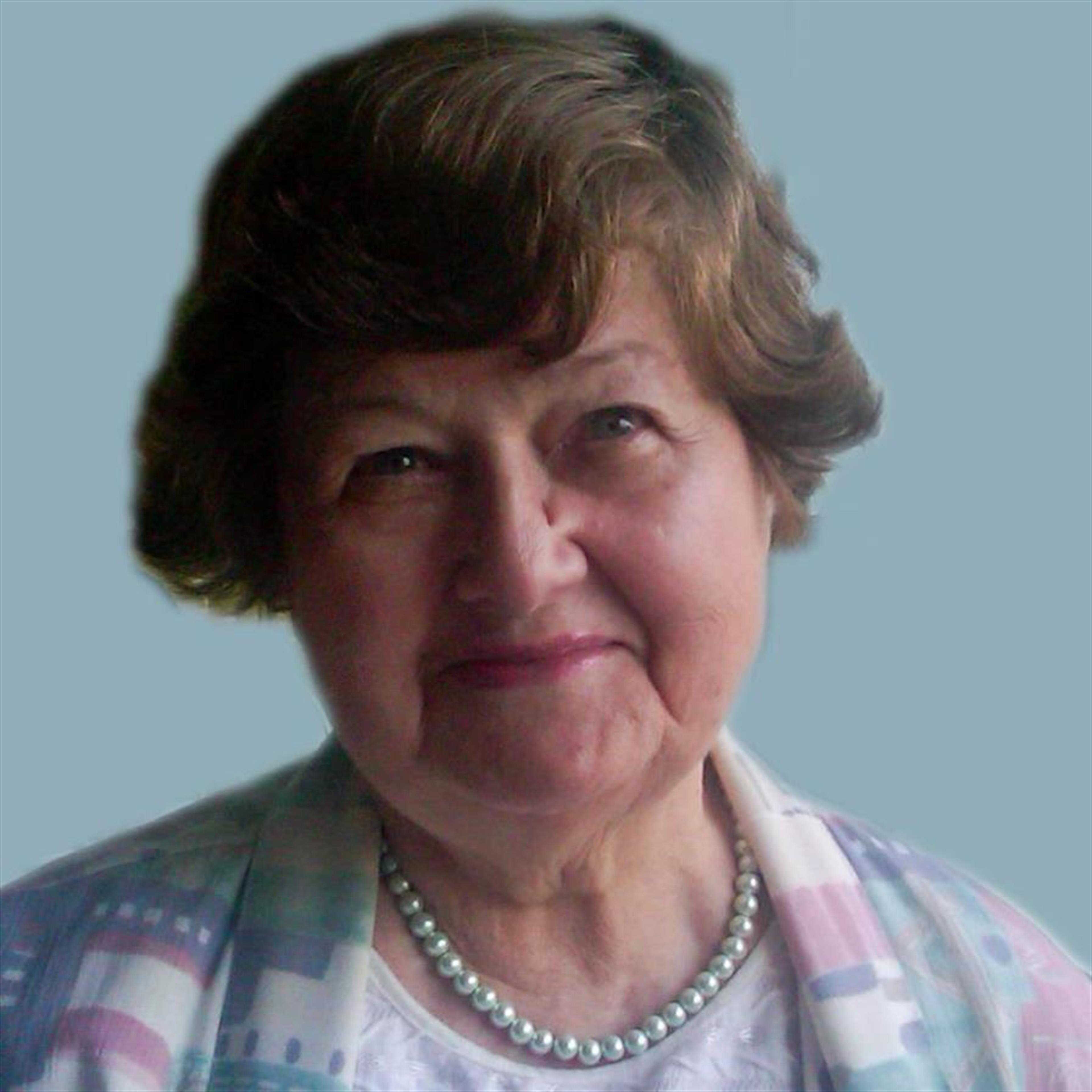 Julia  Marie Schleif
