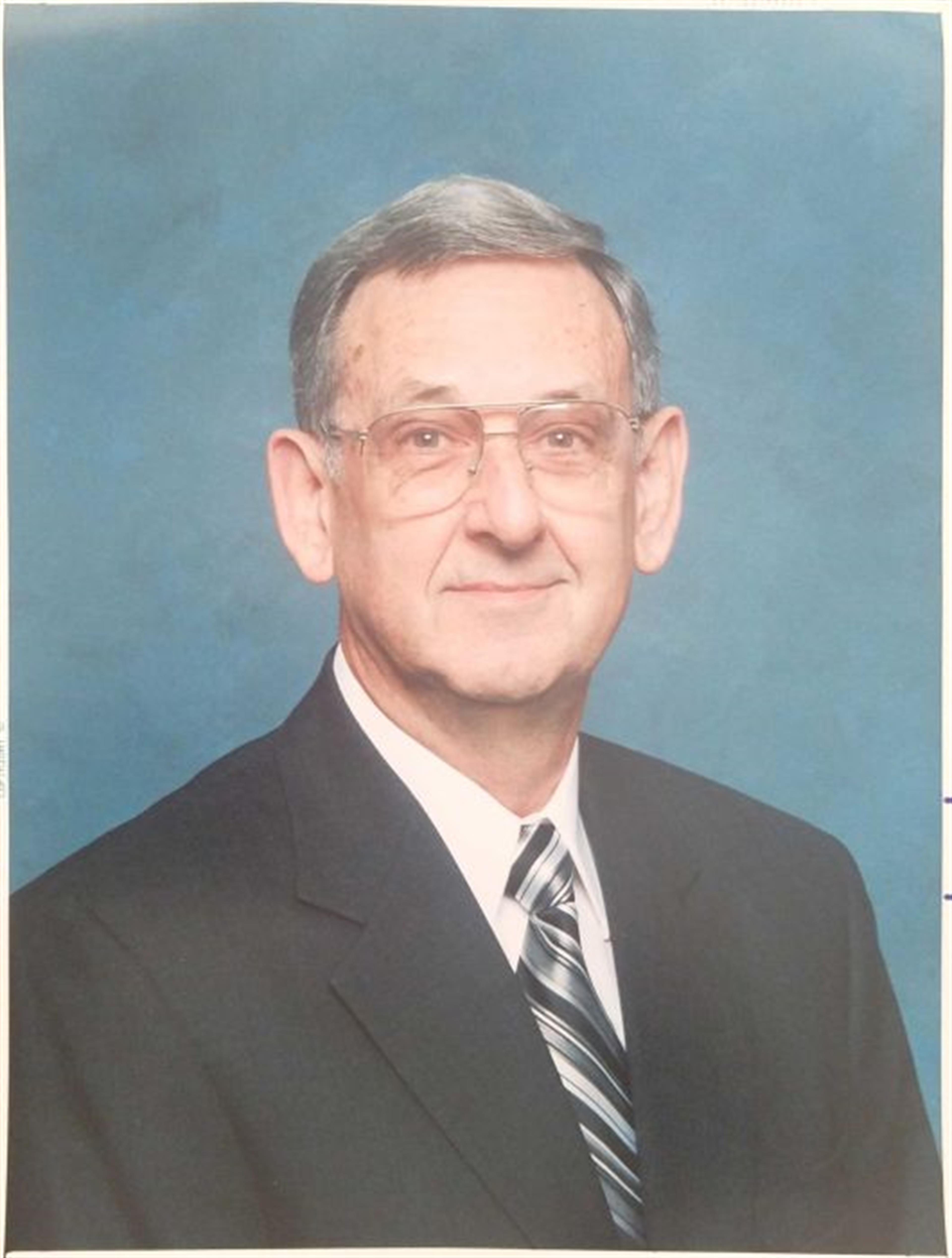 Dr. John "Jay" Hix's obituary picture