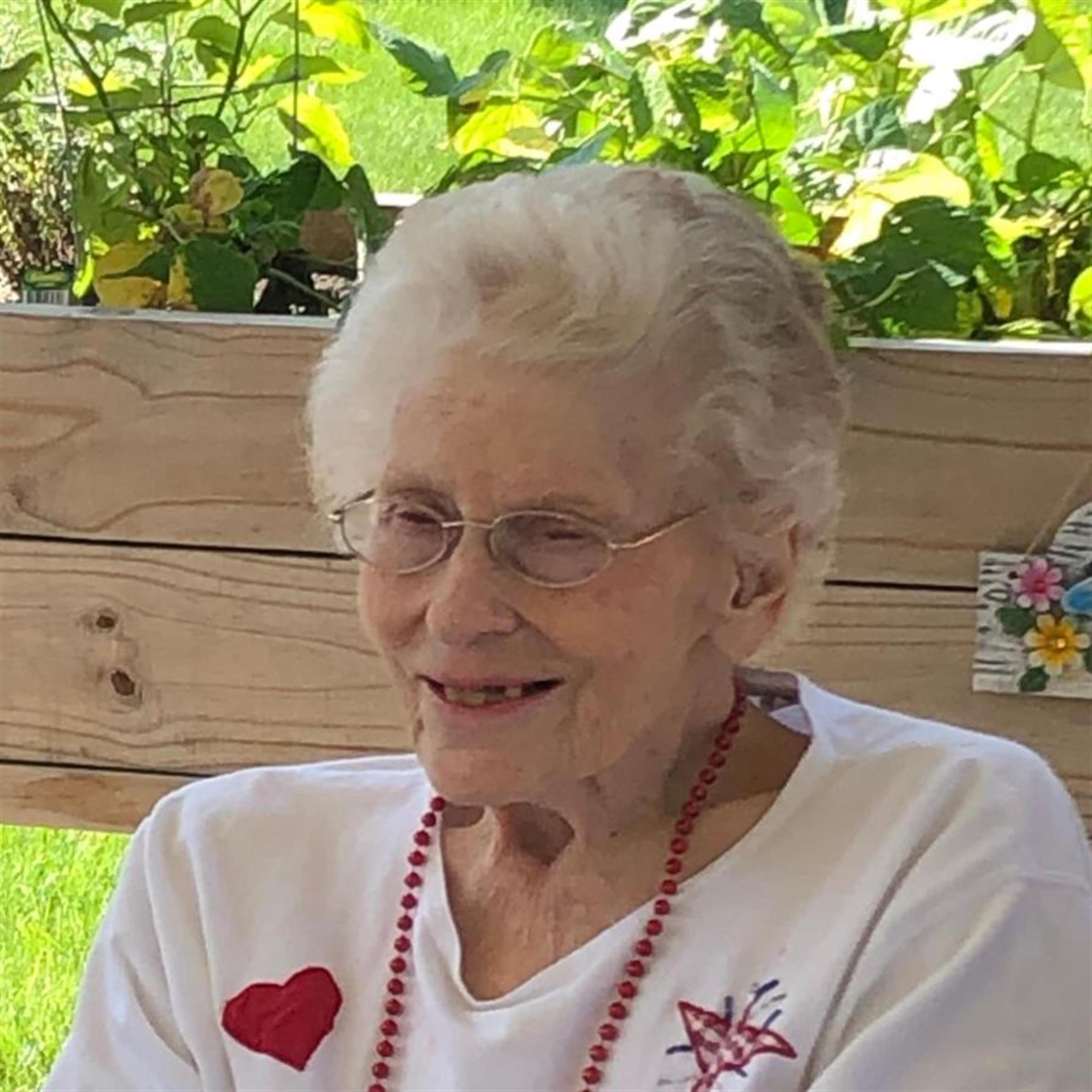 Mrs. Thelma E. Hunt's obituary picture