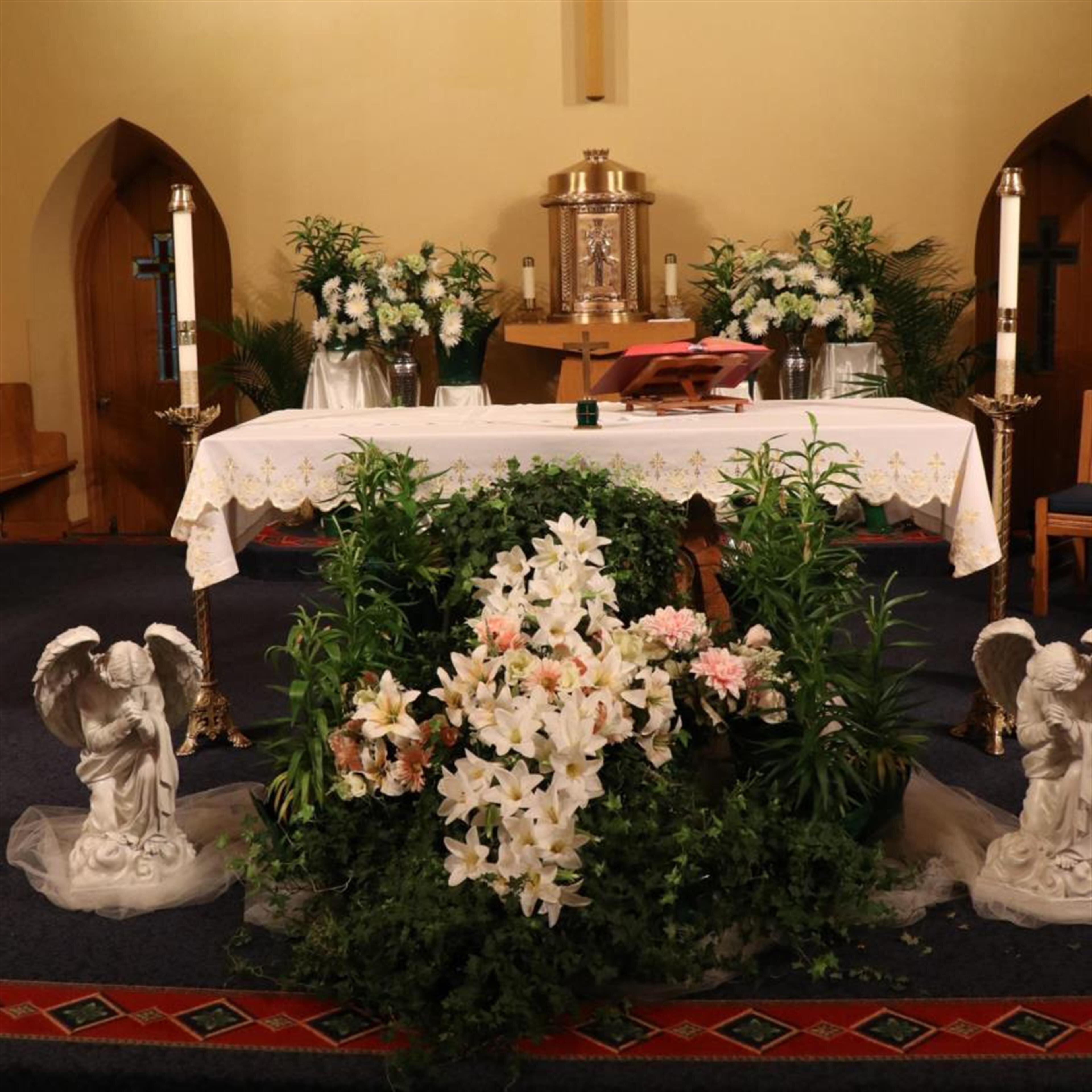 St. Edmond Roman Catholic Church  - Fourth Sunday of Easter Streaming Mass