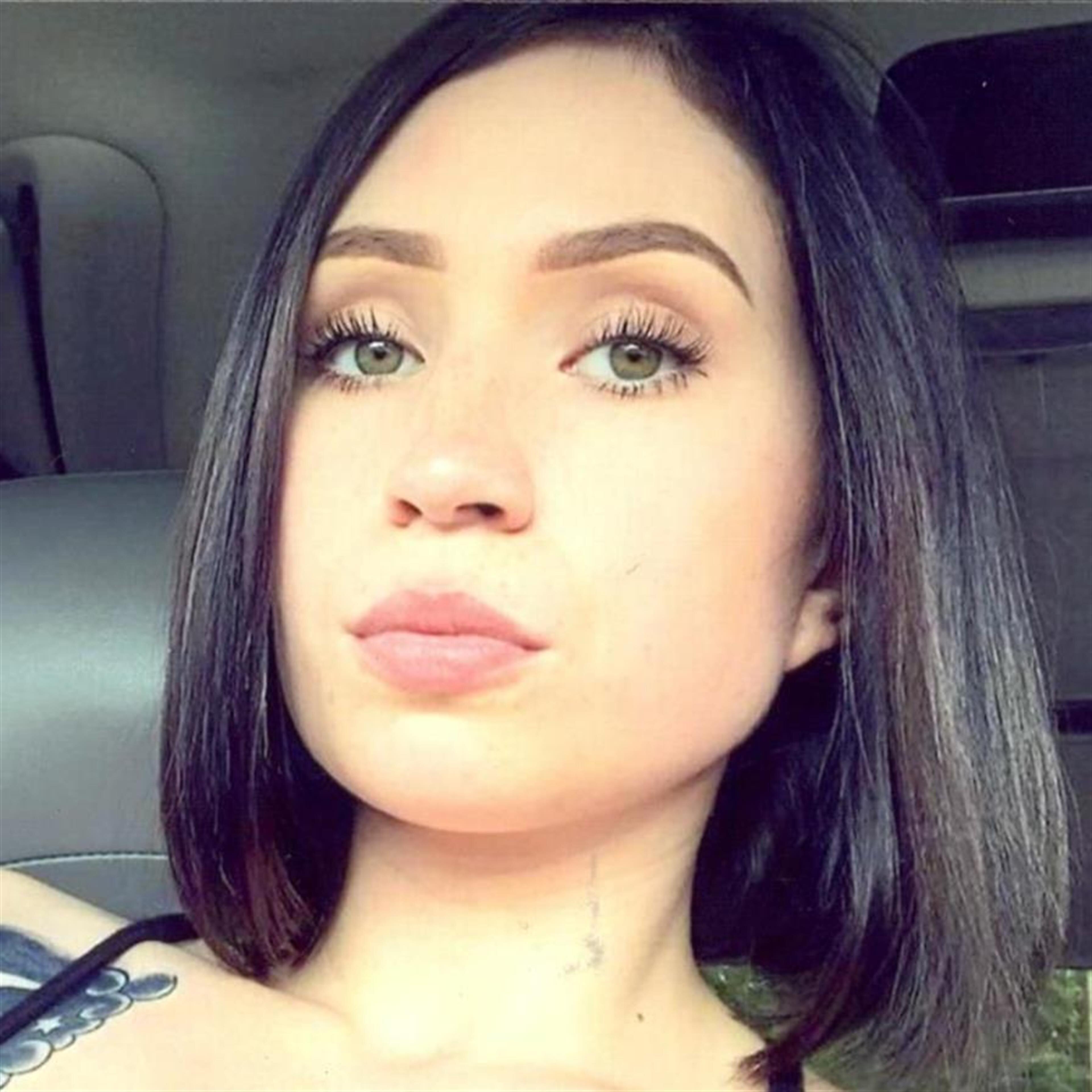 Rachelle Nicole Howard (Lebanon)
