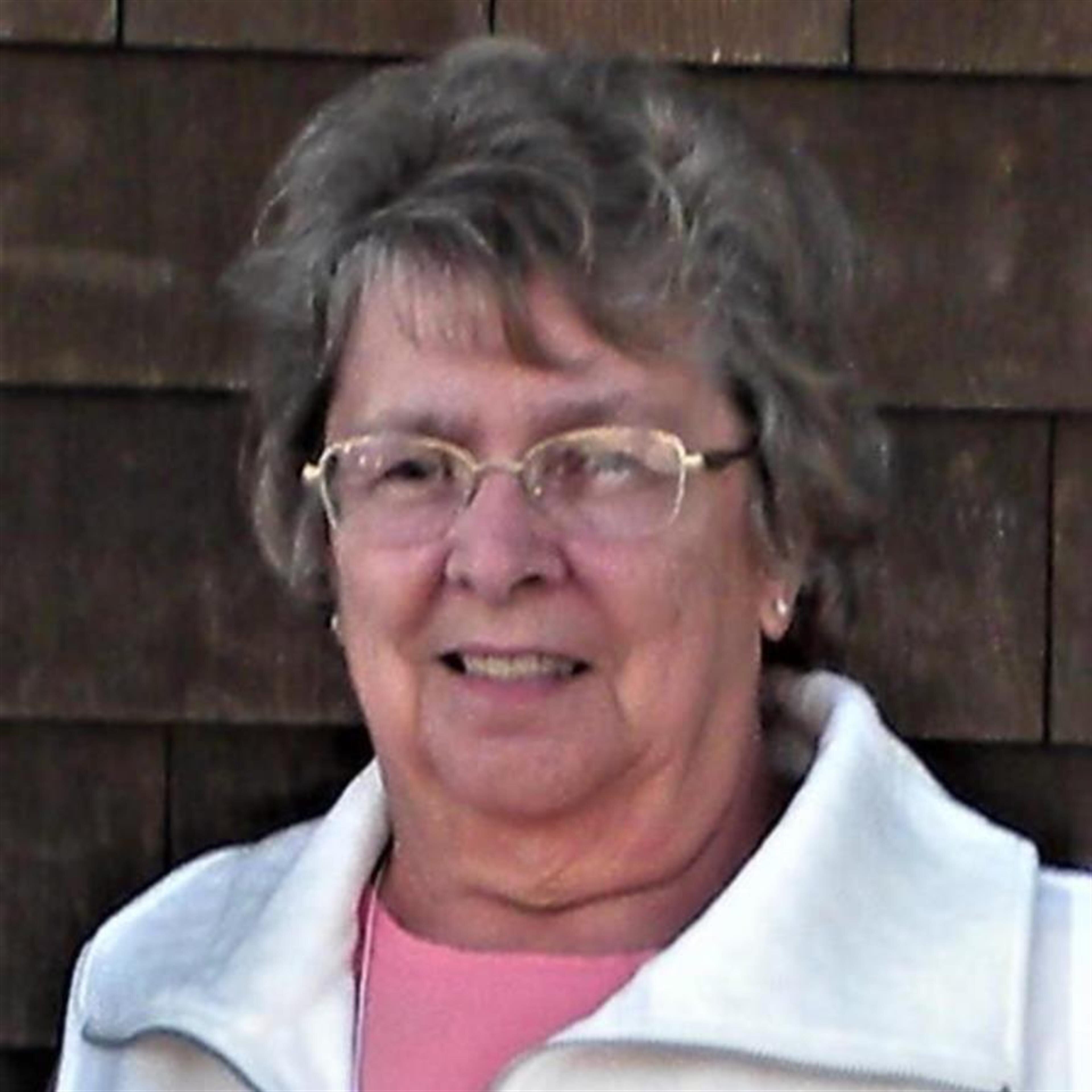 Donna Elaine Kern