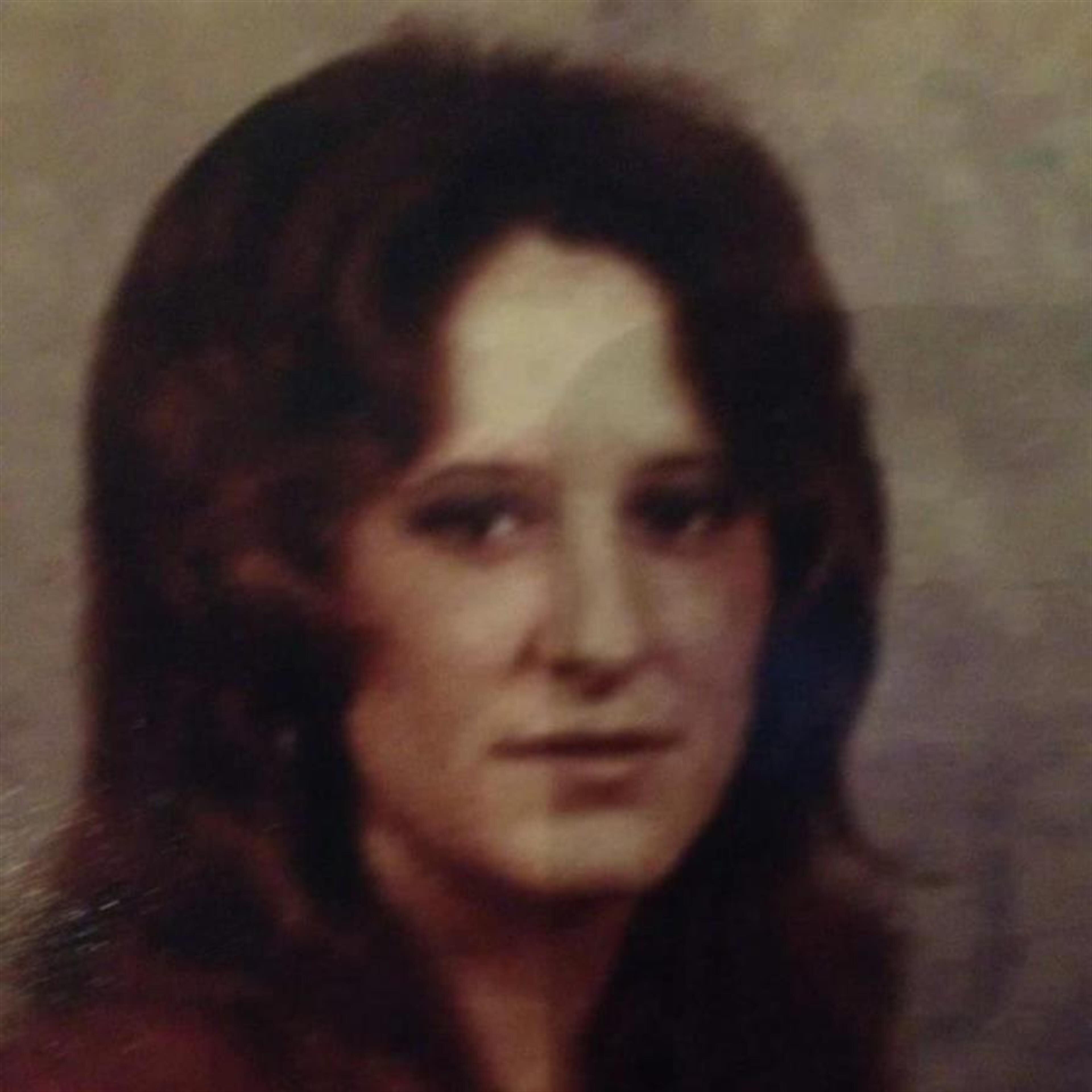Carolyn Sue VonAlman