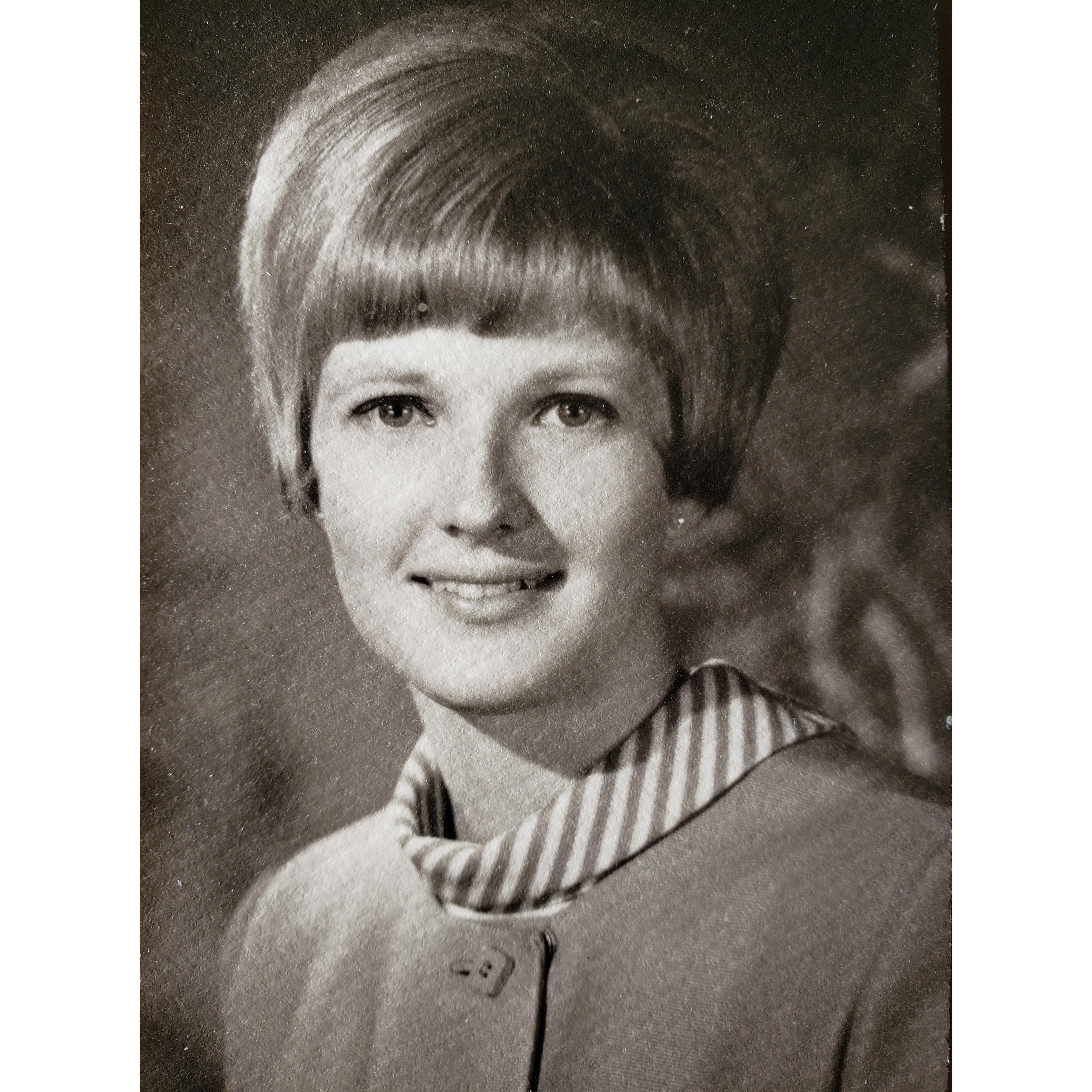 Helen Roberts Dinwoodey