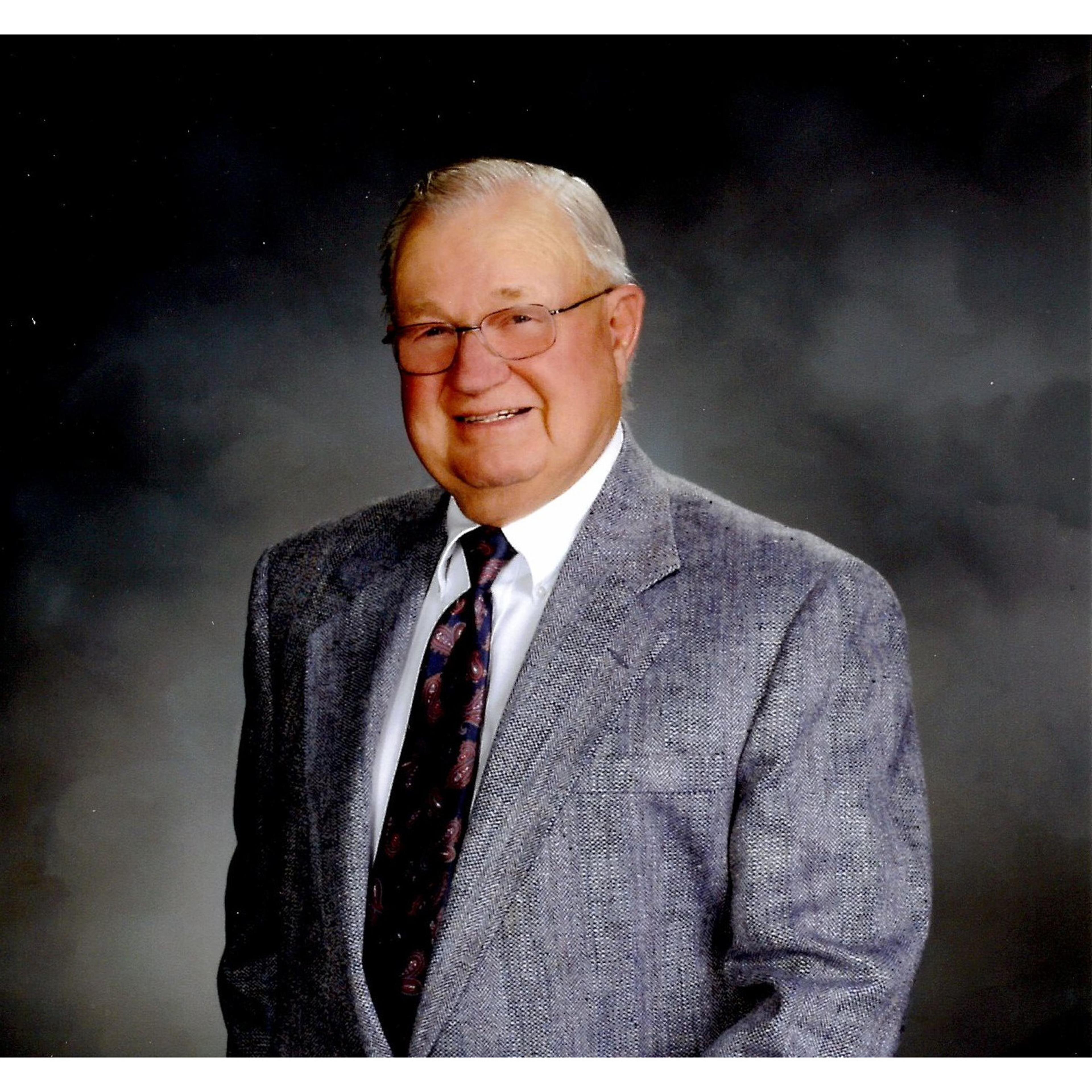 Lloyd C. McCusker