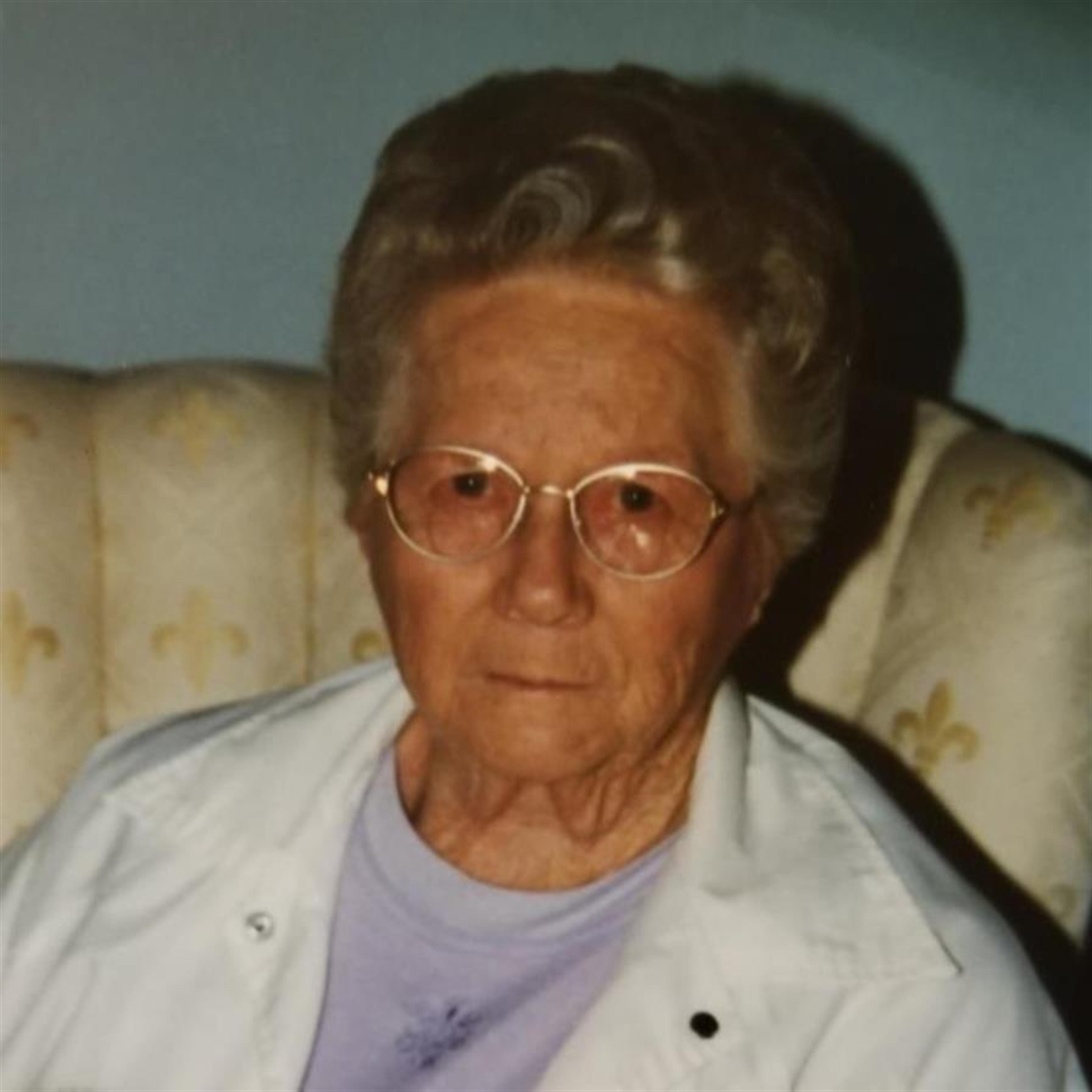 Anna "Jenny" Virginia Lukinic's obituary picture