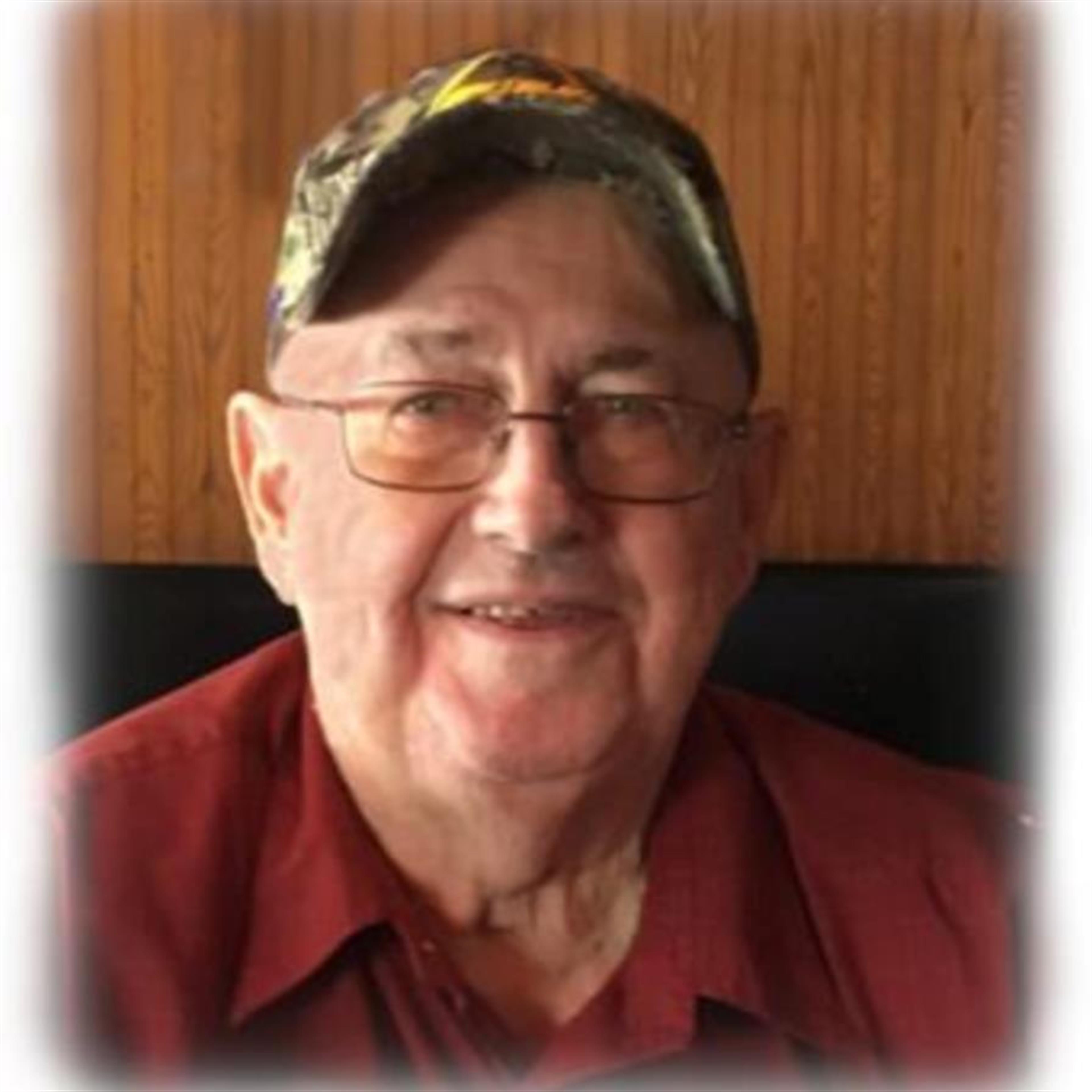 Leland 'Lee' Wilkening's obituary picture