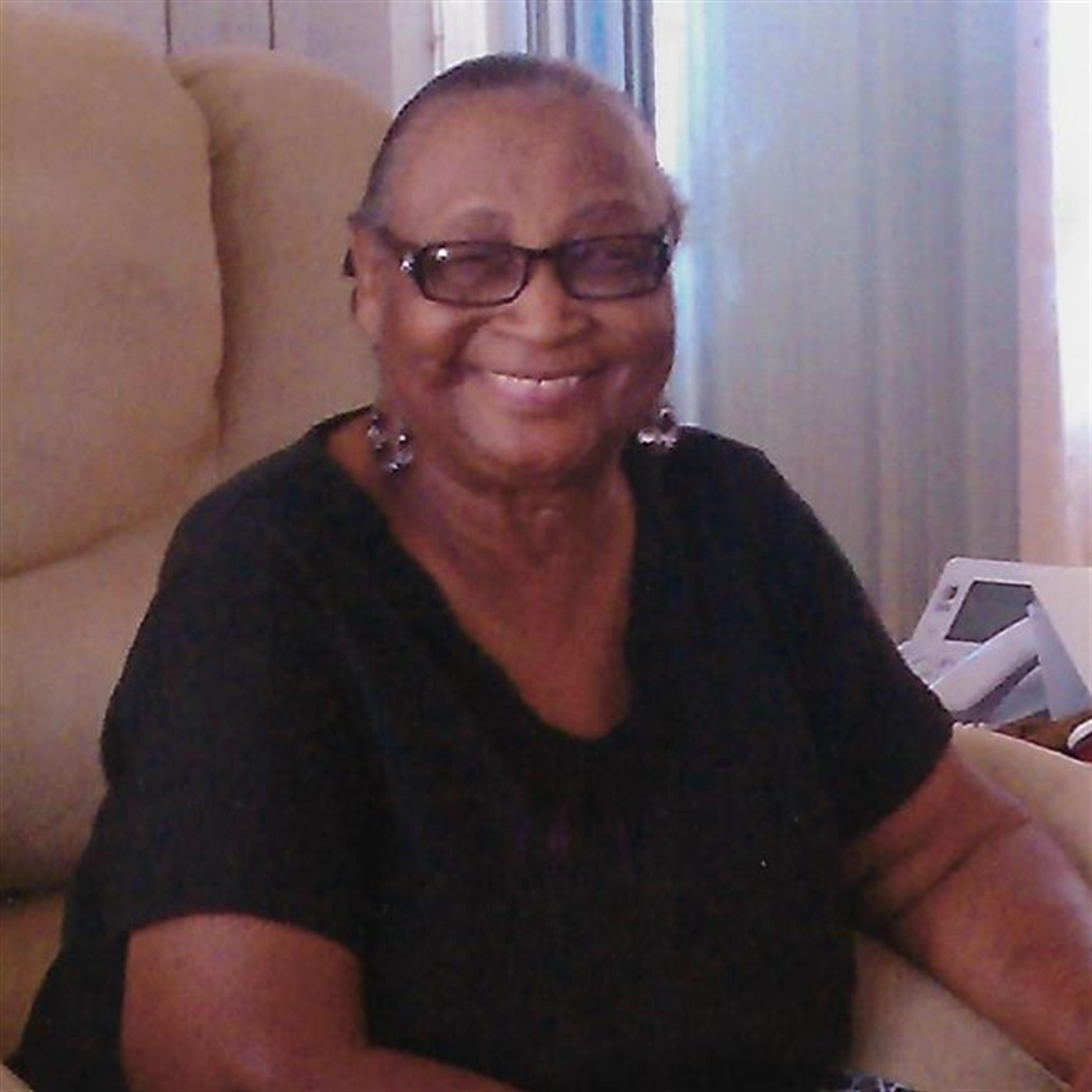Lois Thomas White 