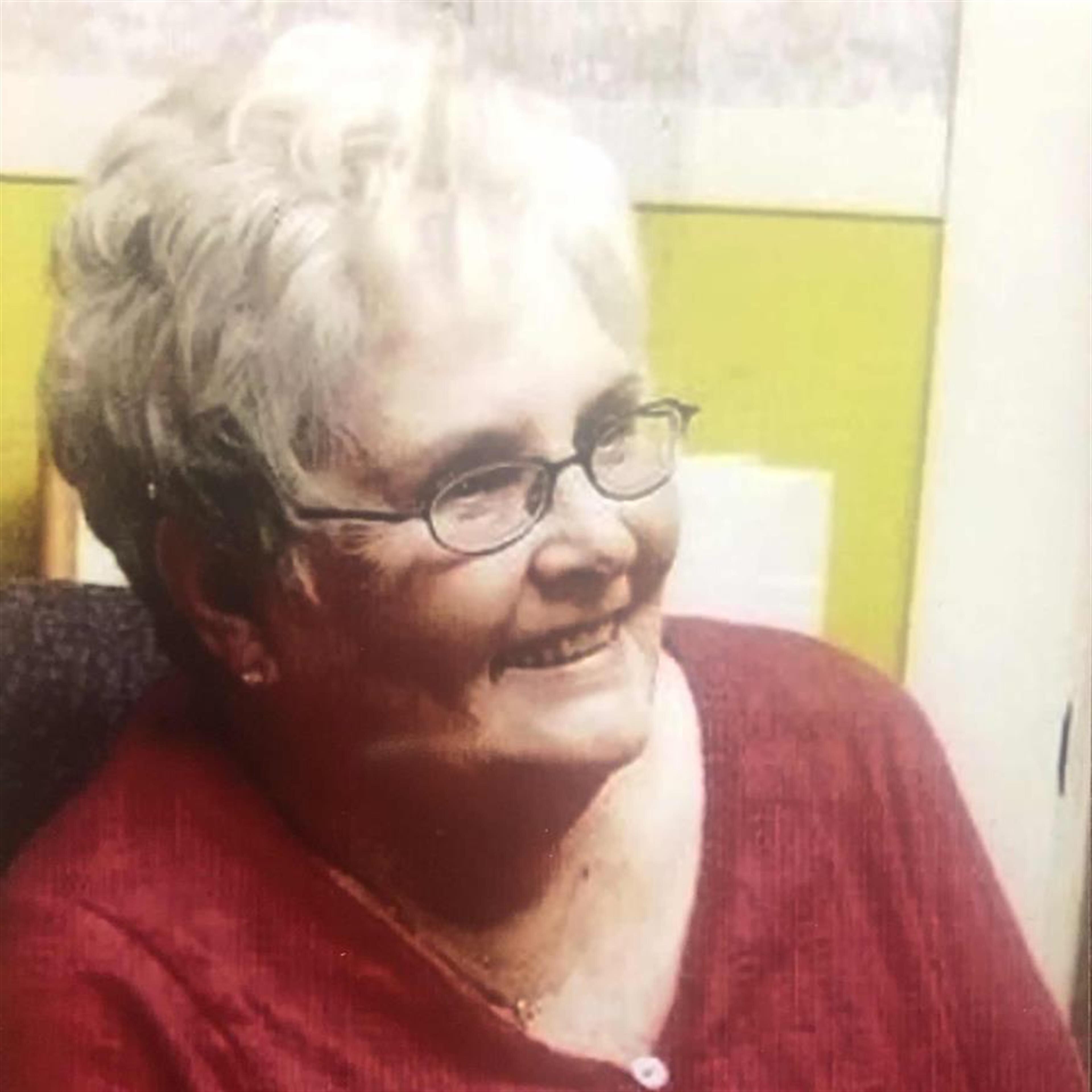 Evelyn Marie Carlisle