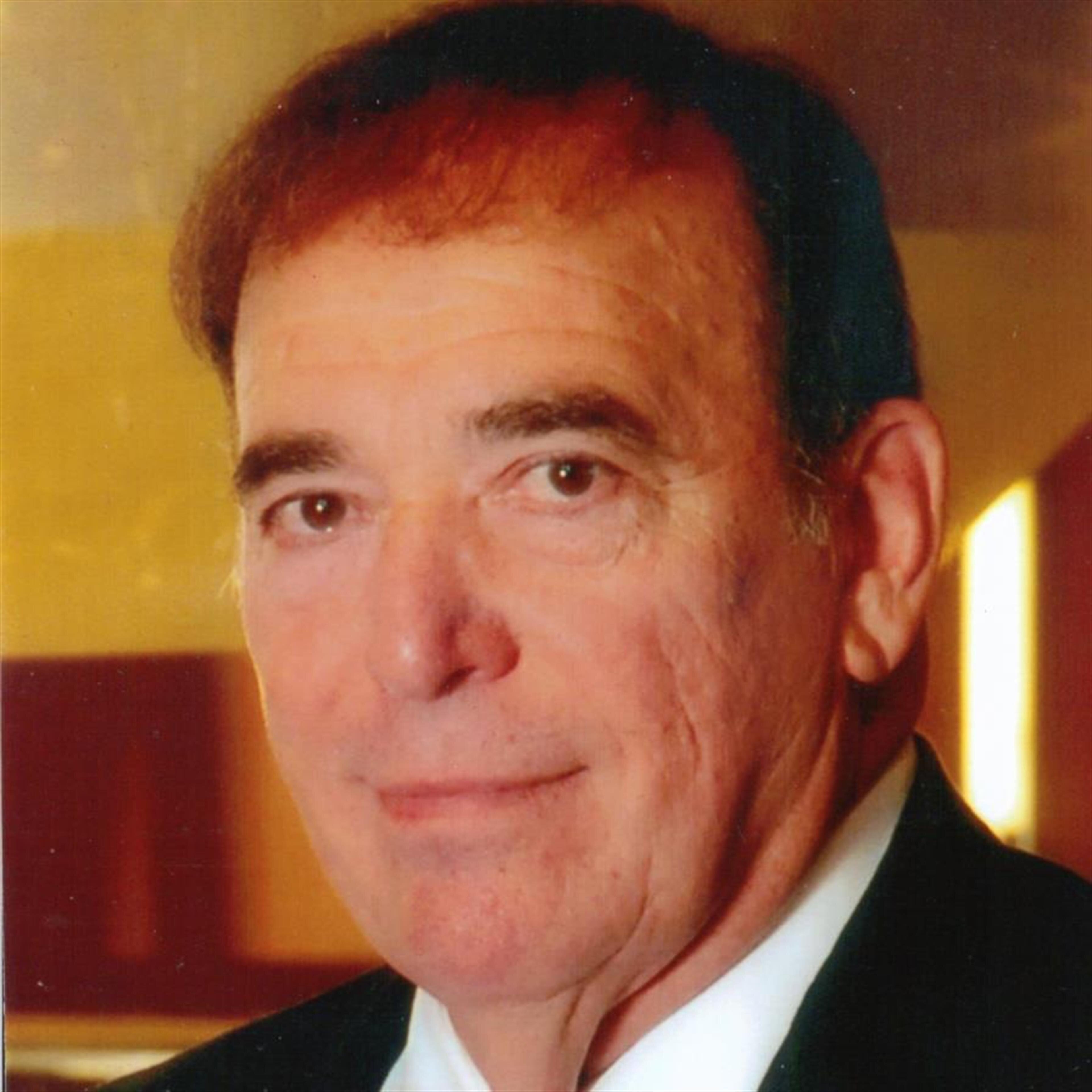 Leopoldo  "Leo" Diaz