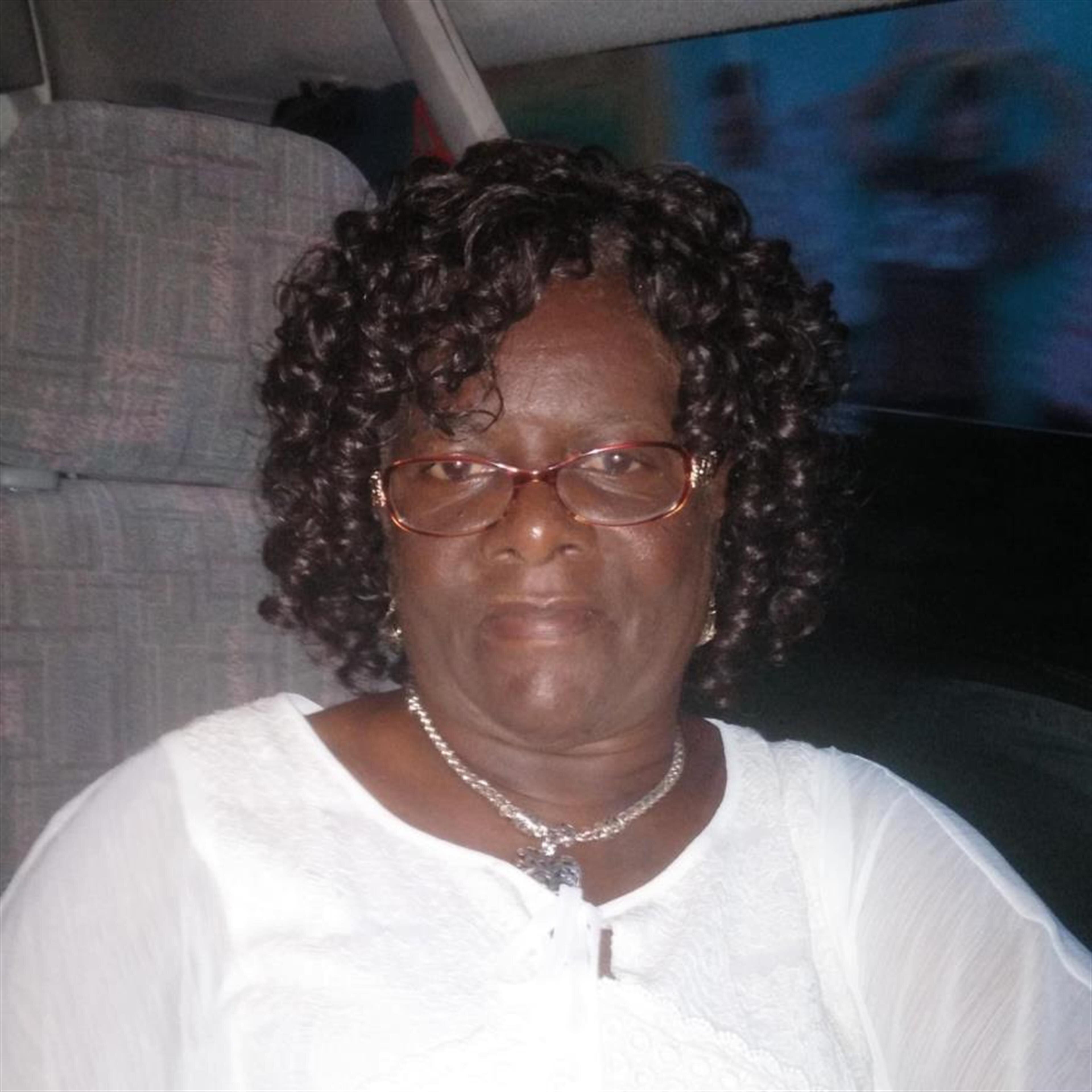 Elaine Beverley McEachron