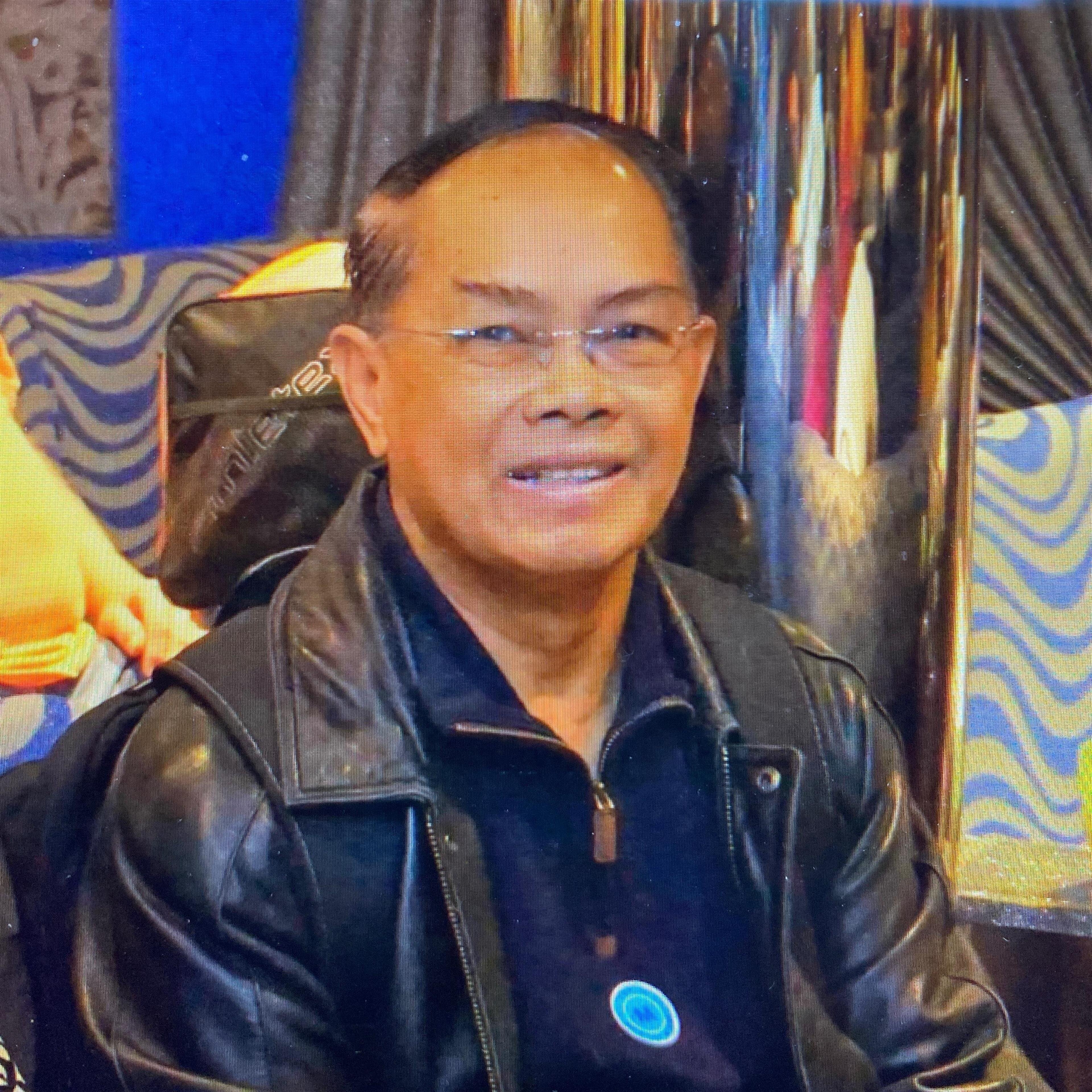 Roberto J. Pagmanua Jr.