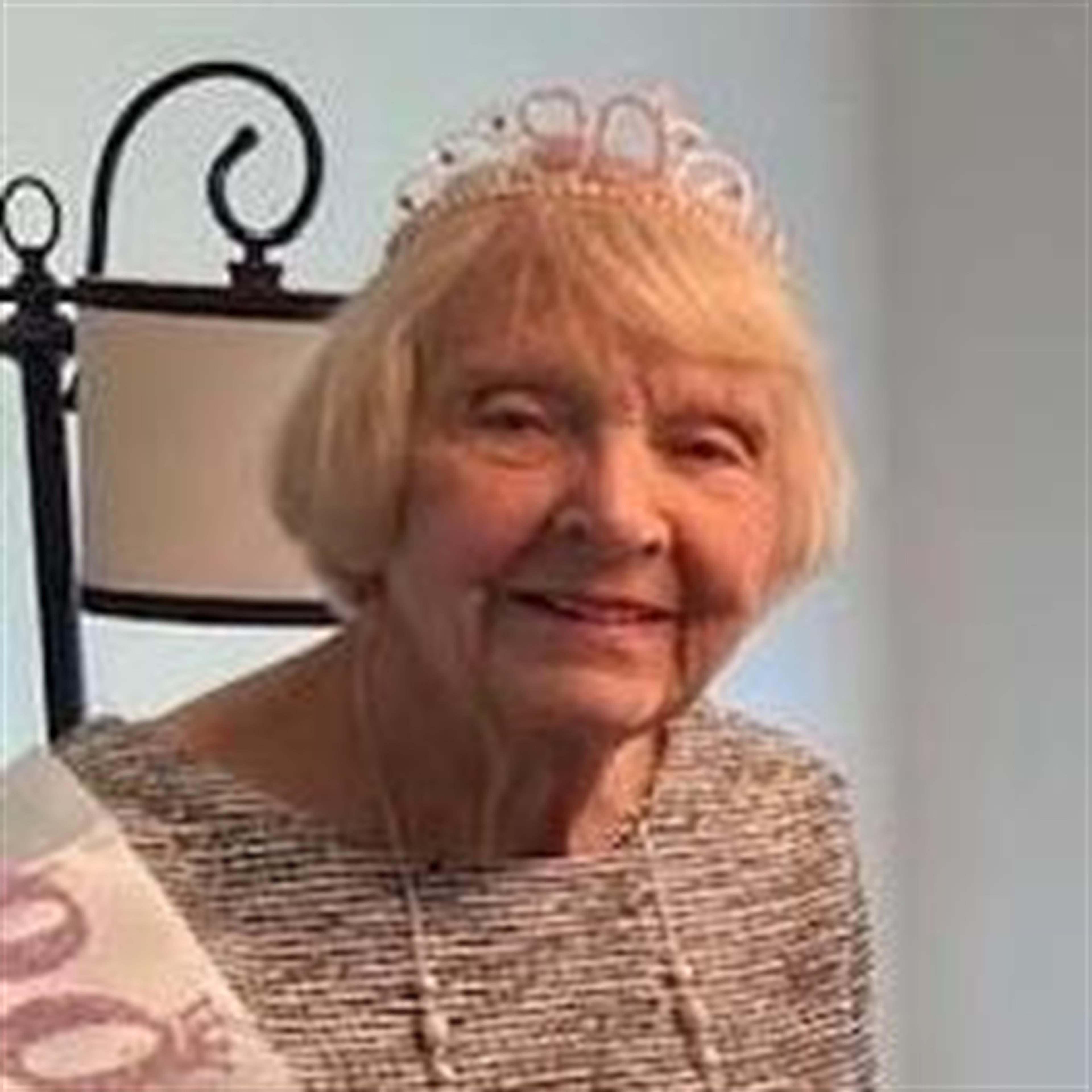 Carolyn Lee Cundith