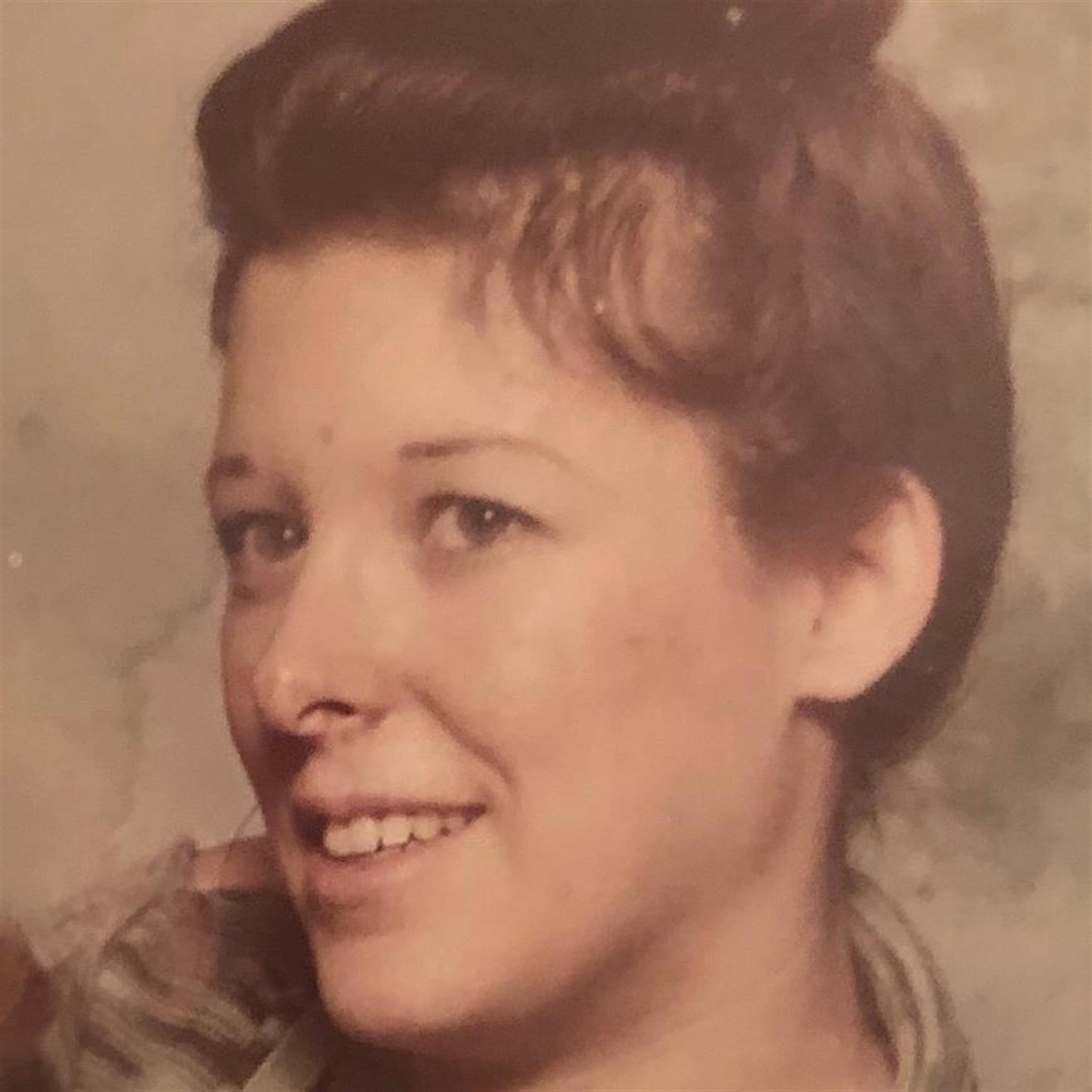 Vicki Rae East