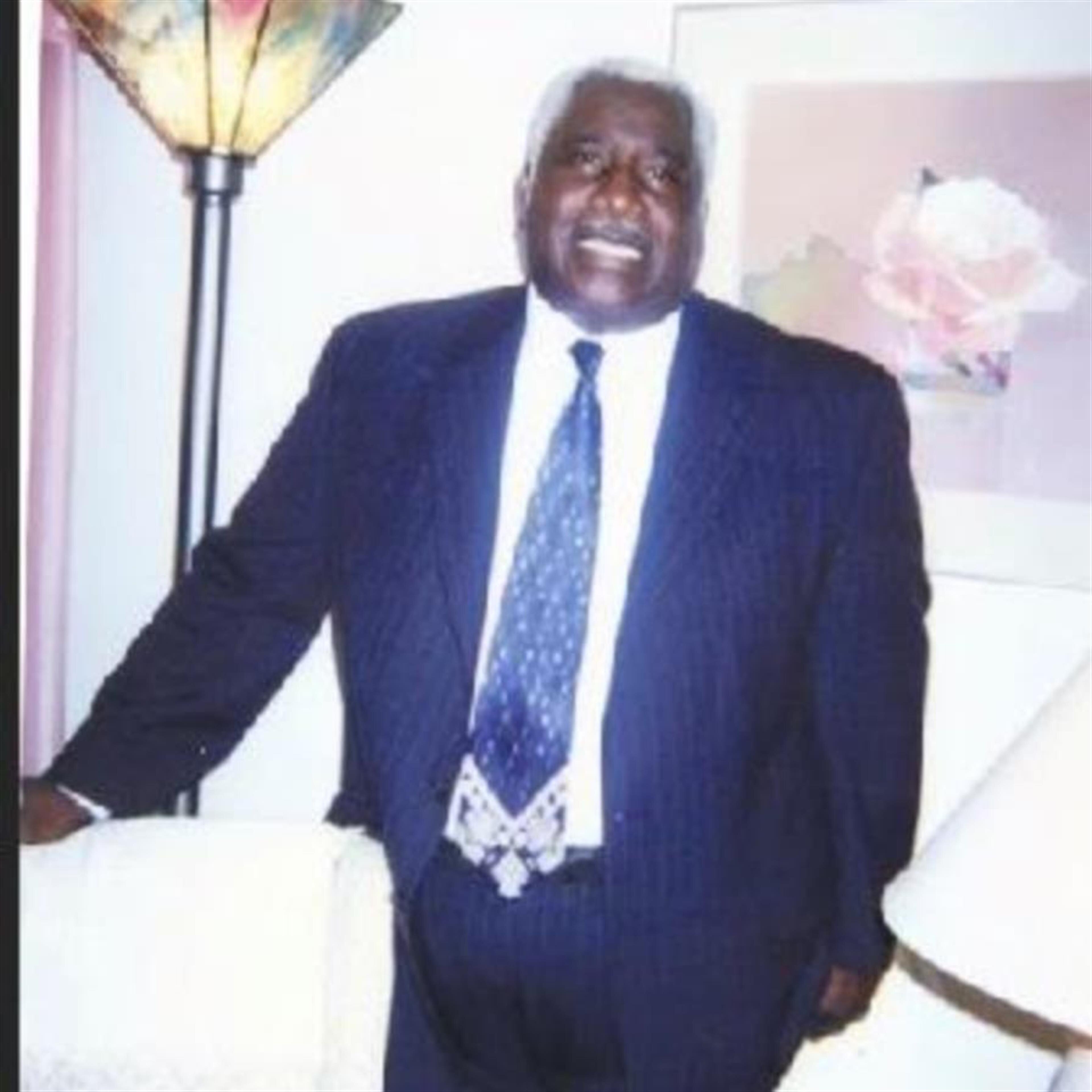 DEACON OSCAR GENE RUSSELL
